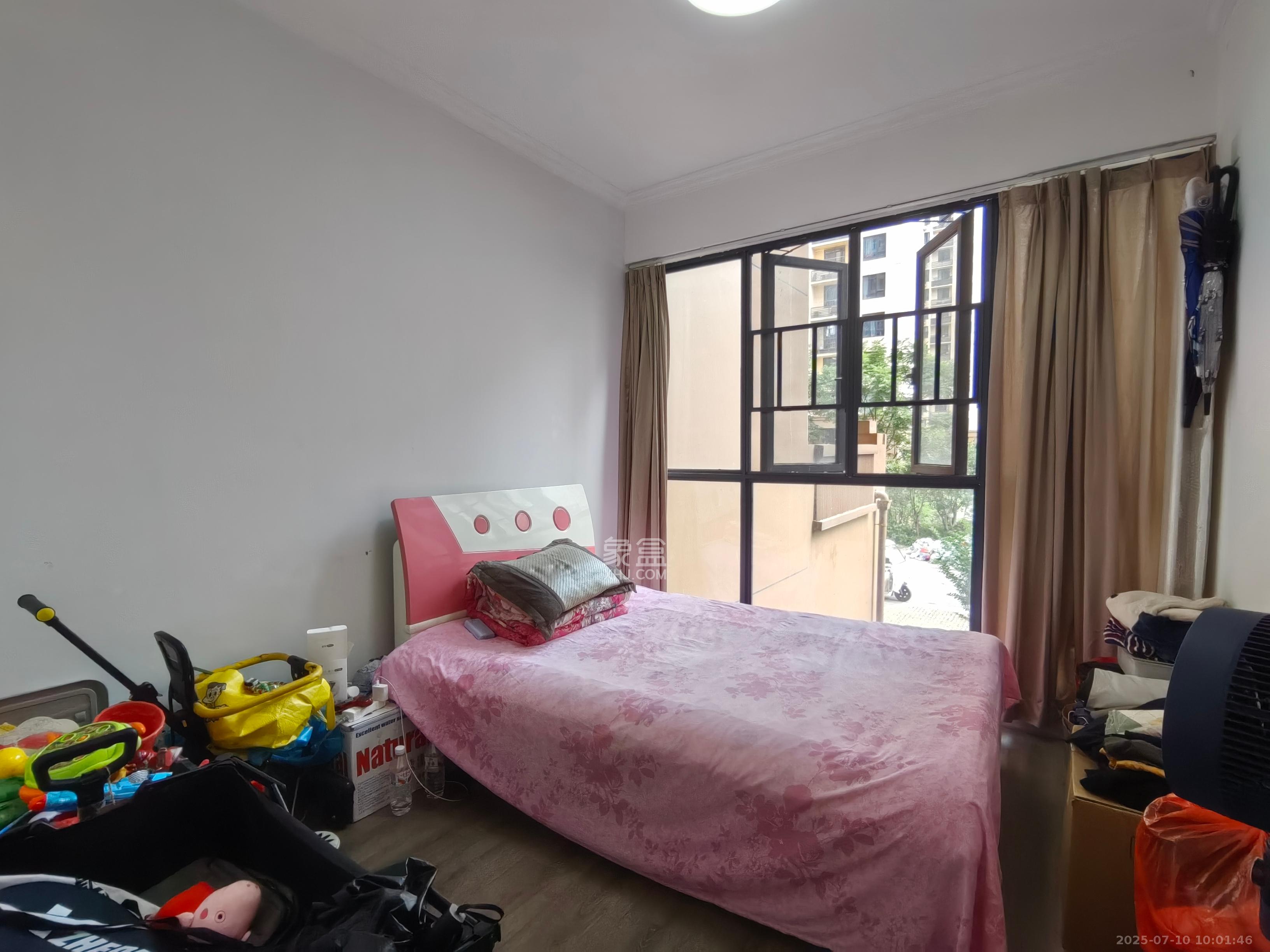 怡海星城 3室2厅1卫 1800.0元/月 怡海星城 3室2厅1卫 1800.0元/月室内图