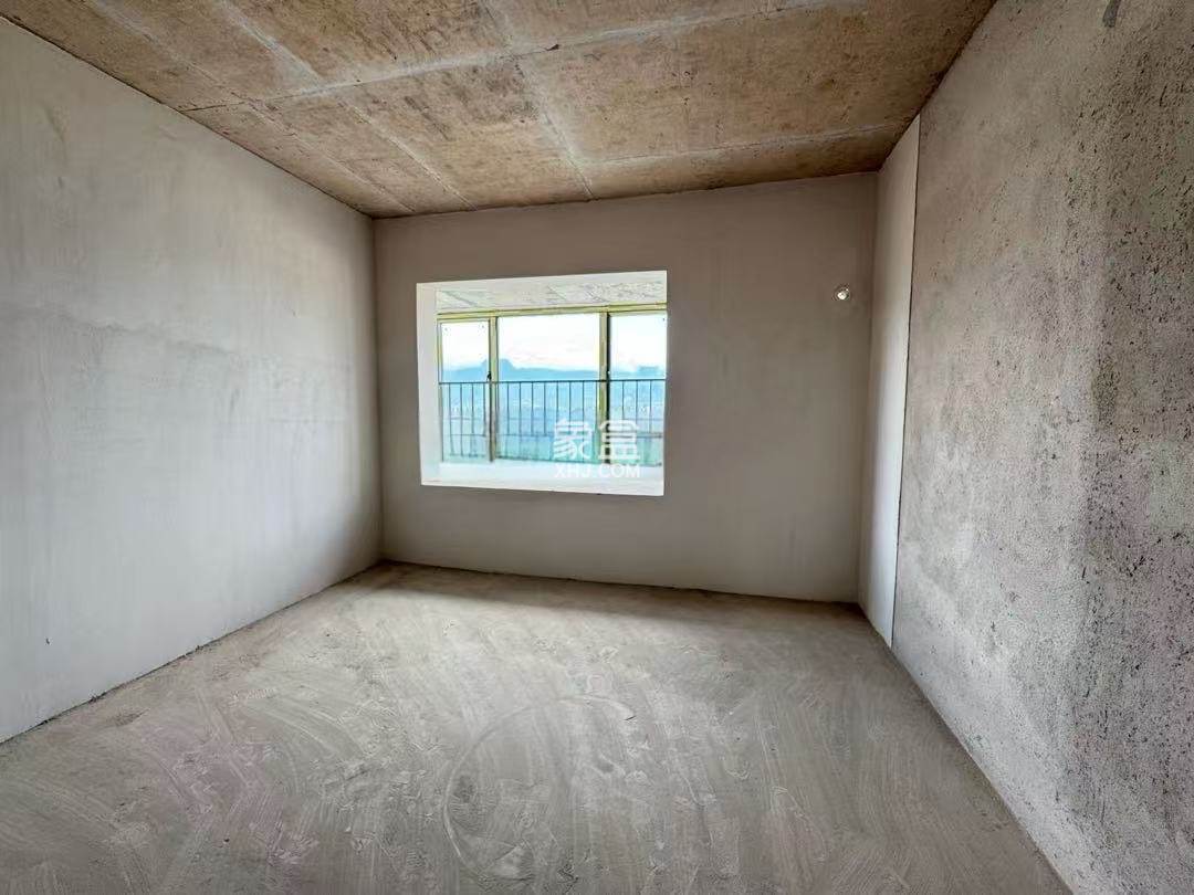 和悦宸居 3室2厅1卫 55.0万 和悦宸居 3室2厅1卫 55.0万客厅