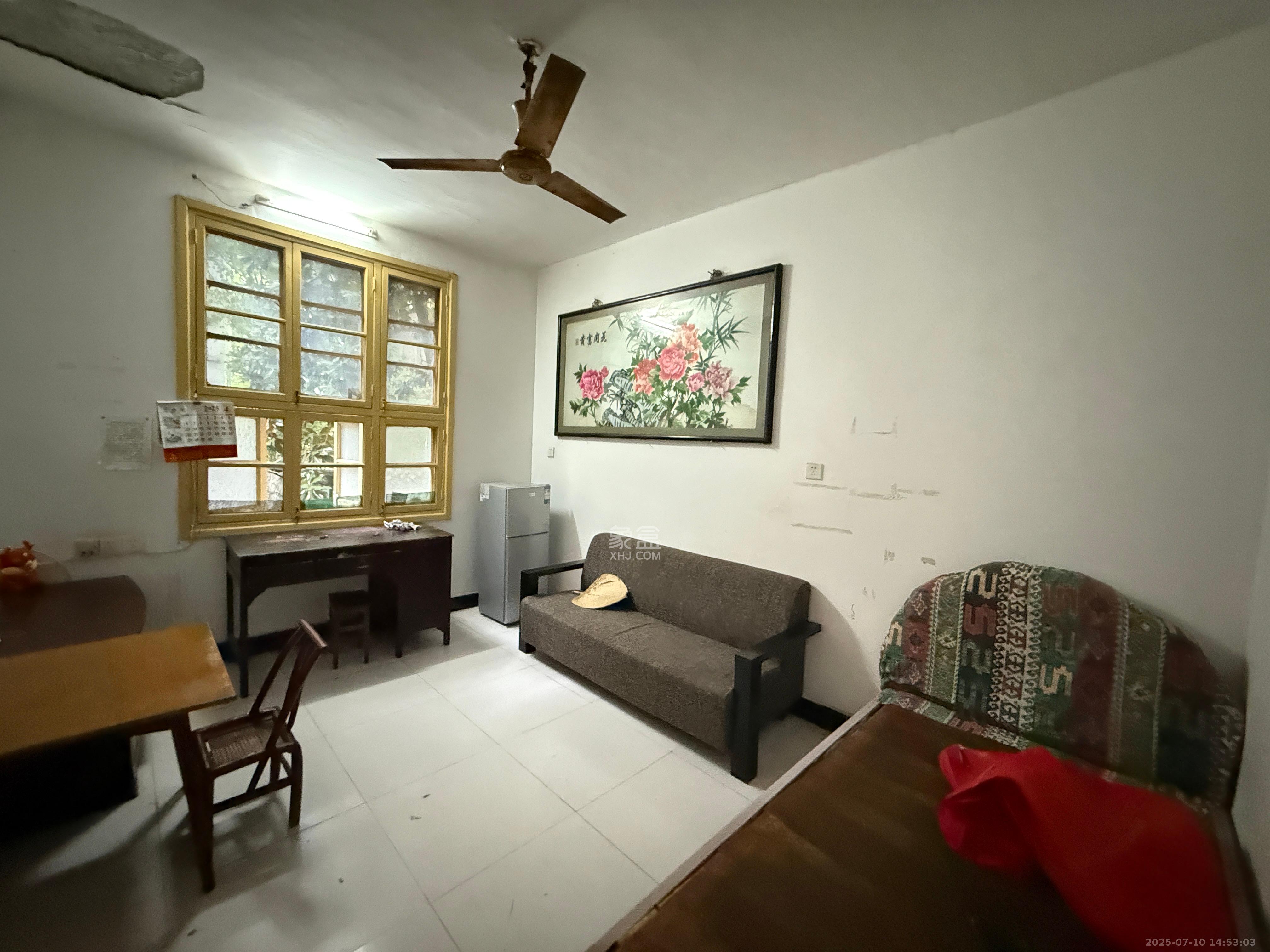 东瓜山二村 1室1厅1卫 1100.0元/月 东瓜山二村 1室1厅1卫 1100.0元/月室内图