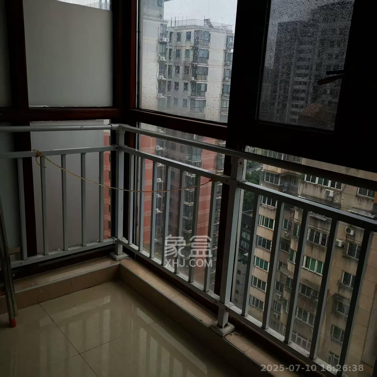 宏泽佳园 2室2厅1卫 3200.0元/月 宏泽佳园 2室2厅1卫 3200.0元/月室内图