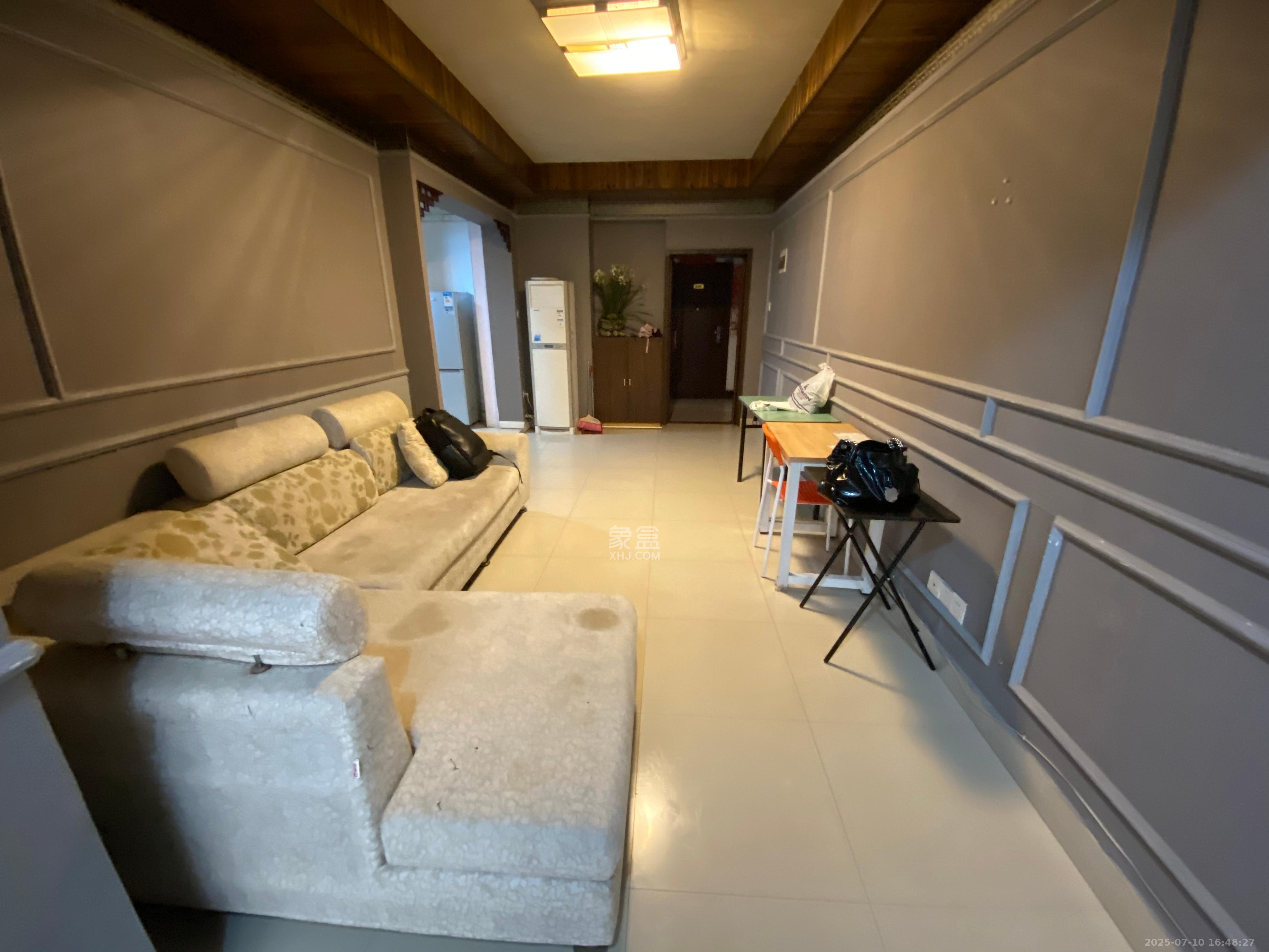 城市动力  1室1厅1卫    1600.0元/月 城市动力  1室1厅1卫    1600.0元/月室内图