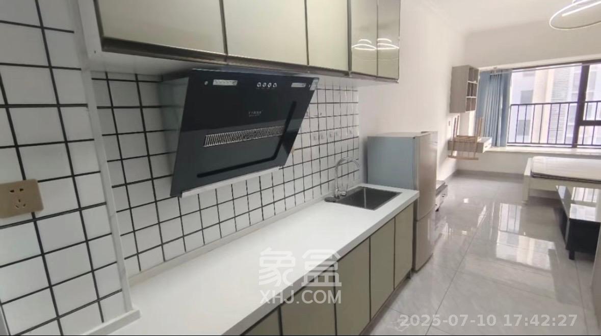 奥园城市天骄一期 1室0厅0卫 1600.0元/月 奥园城市天骄一期 1室0厅0卫 1600.0元/月室内图