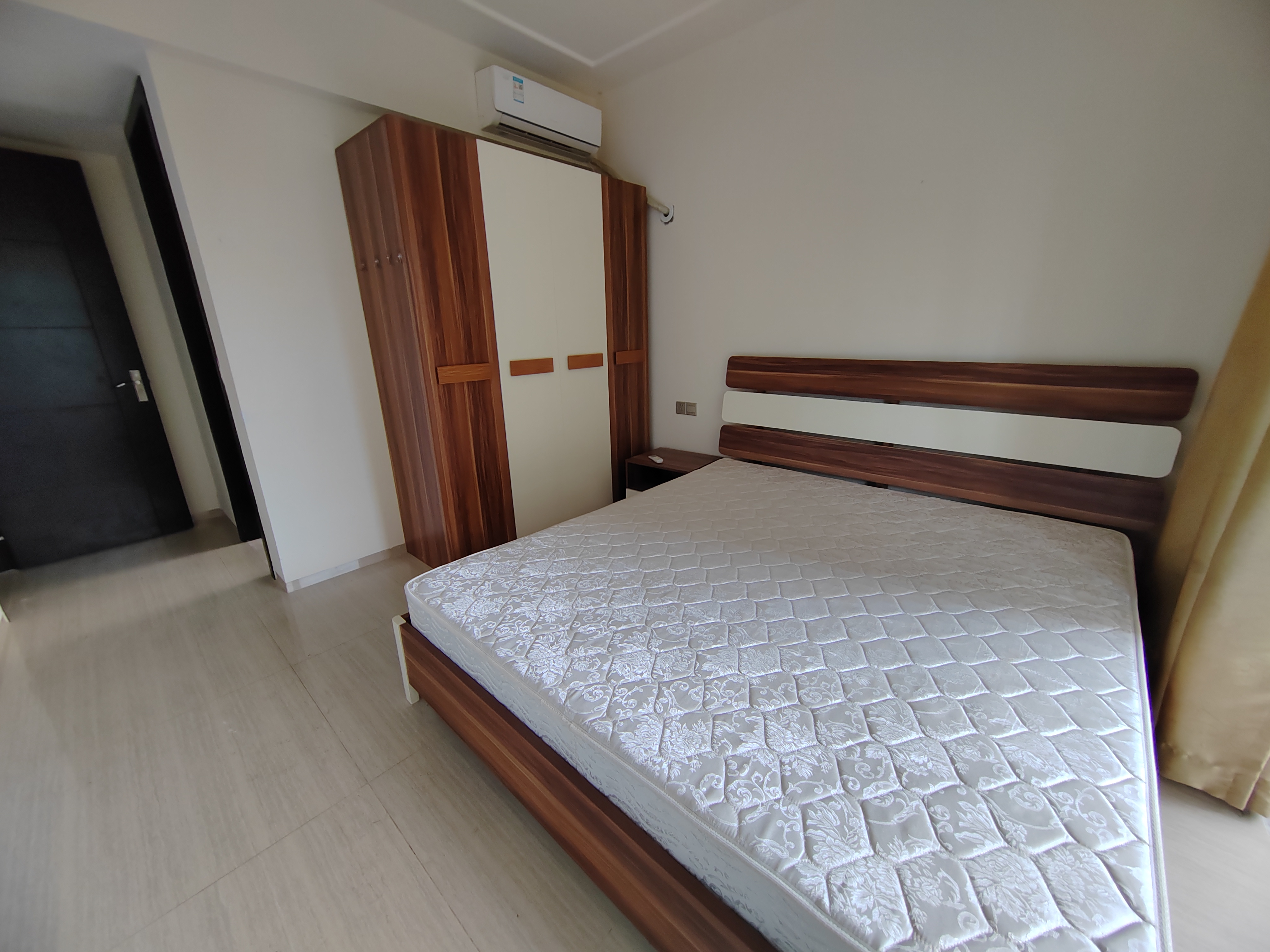 鲁能海蓝园筑  3室2厅2卫    2200.0元/月 鲁能海蓝园筑  3室2厅2卫    2200.0元/月室内图