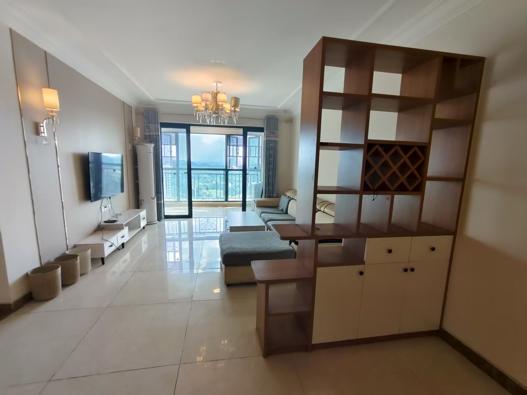 恒大绿洲 3室2厅2卫 2000.0元/月 恒大绿洲 3室2厅2卫 2000.0元/月室内图