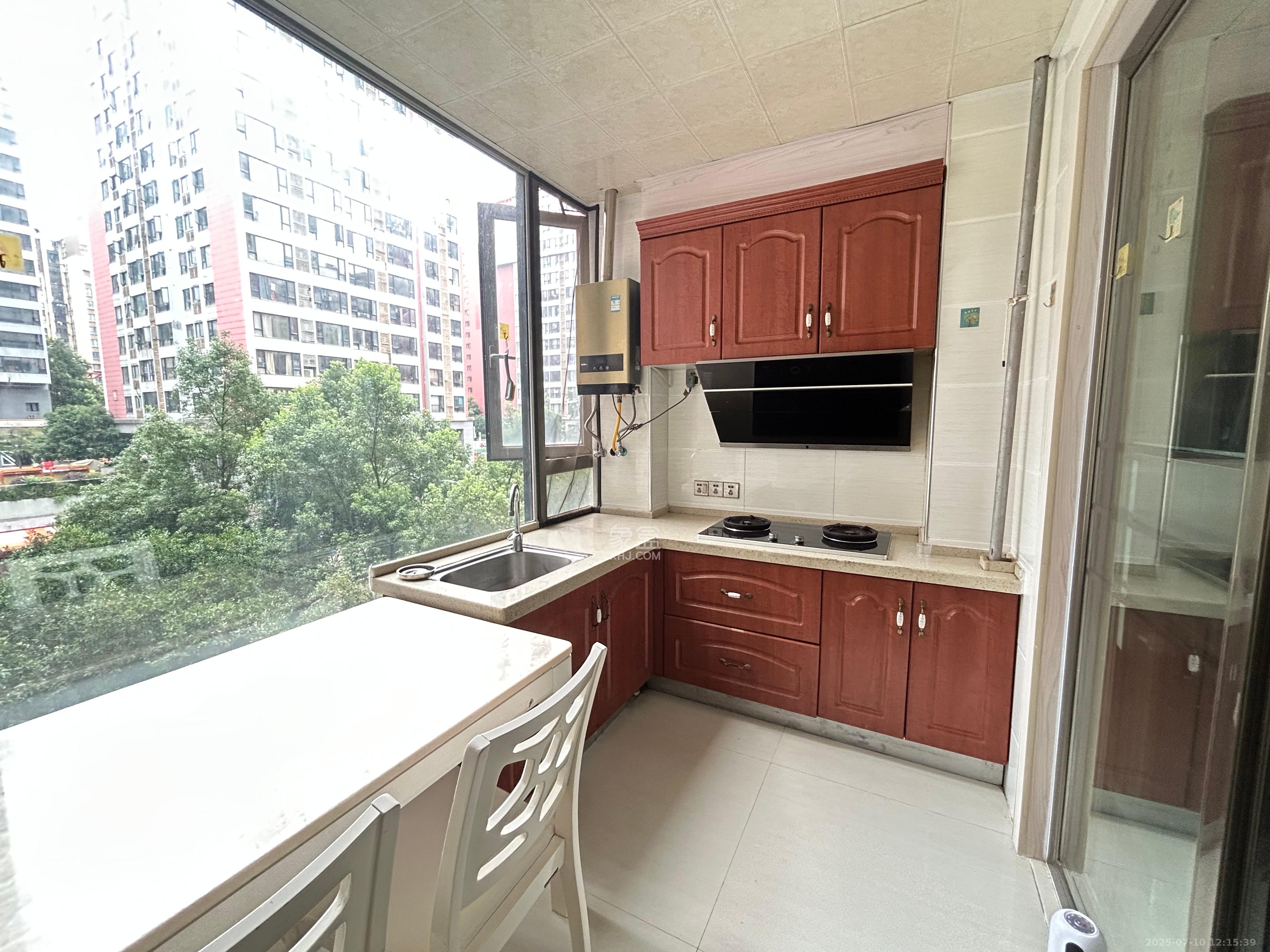 怡海星城 1室0厅0卫 1000.0元/月 怡海星城 1室0厅0卫 1000.0元/月室内图