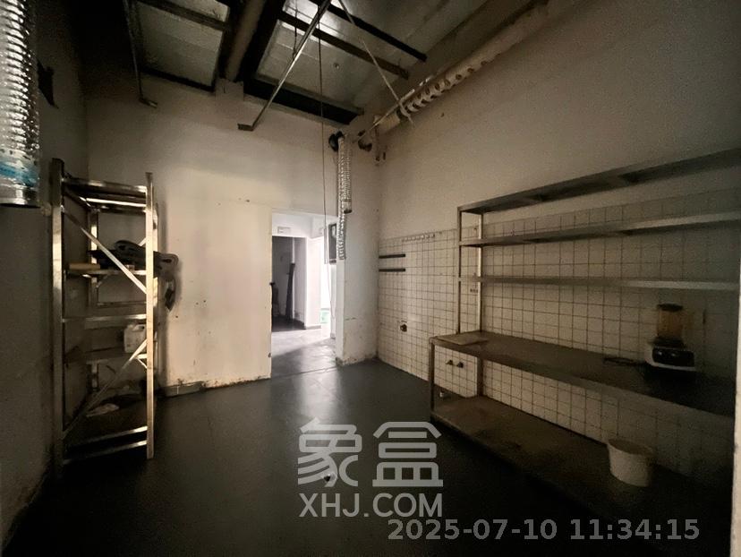 荣悦台   230.0㎡     12000.00元/月室内图