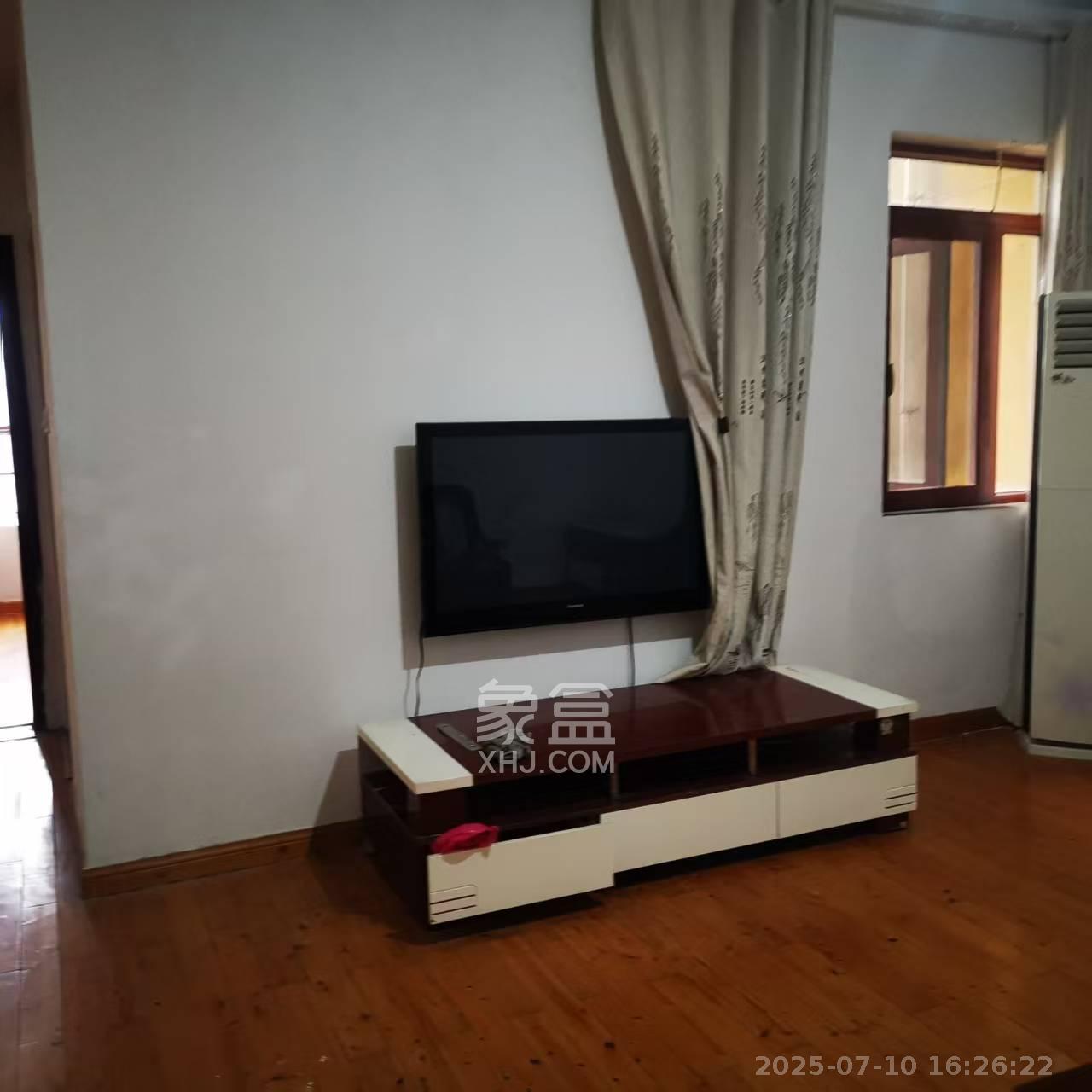 宏泽佳园 2室2厅1卫 3200.0元/月 宏泽佳园 2室2厅1卫 3200.0元/月室内图