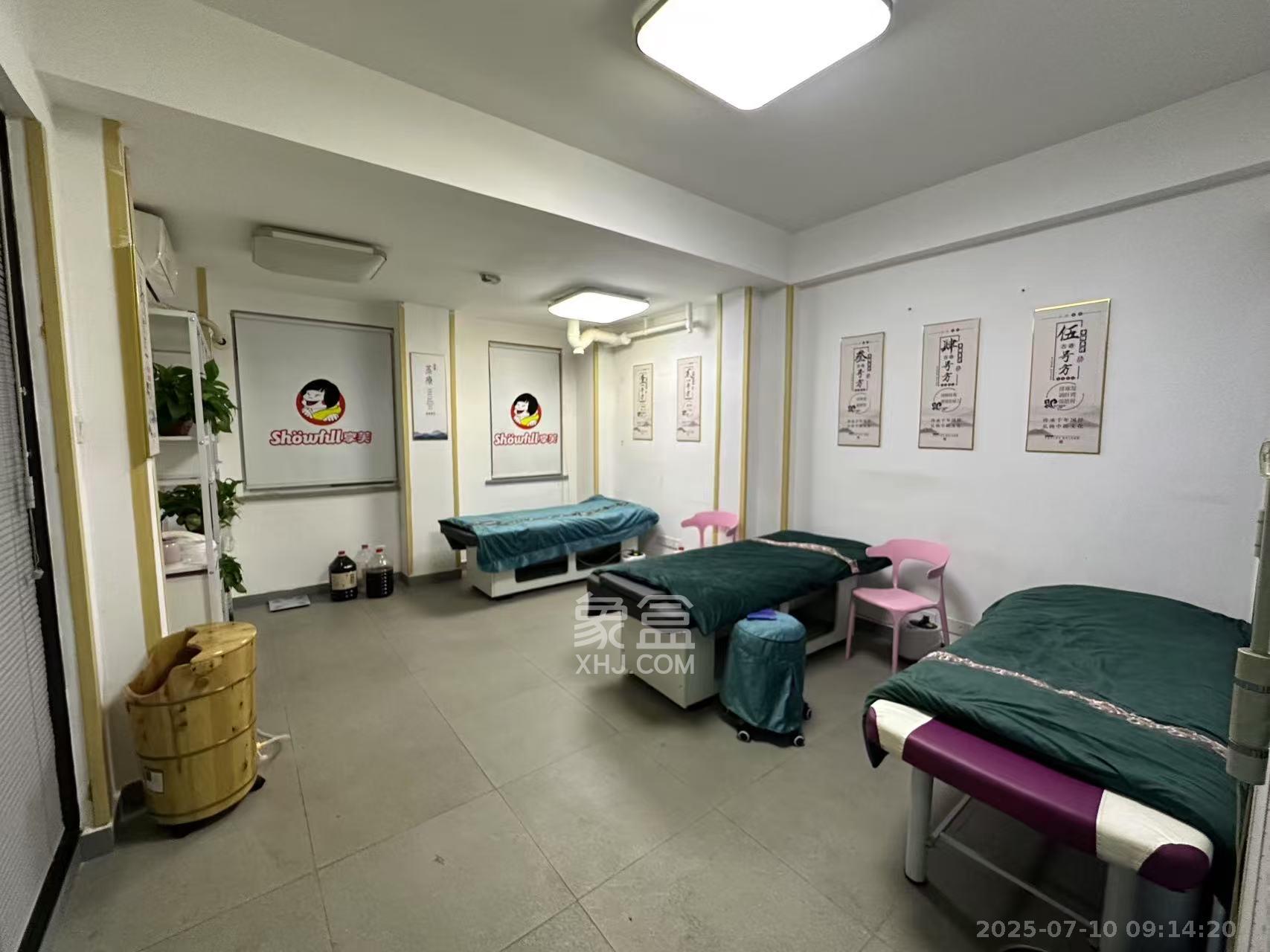 上河国际C区 5室1厅1卫 4800.0元/月 上河国际C区 5室1厅1卫 4800.0元/月室内图