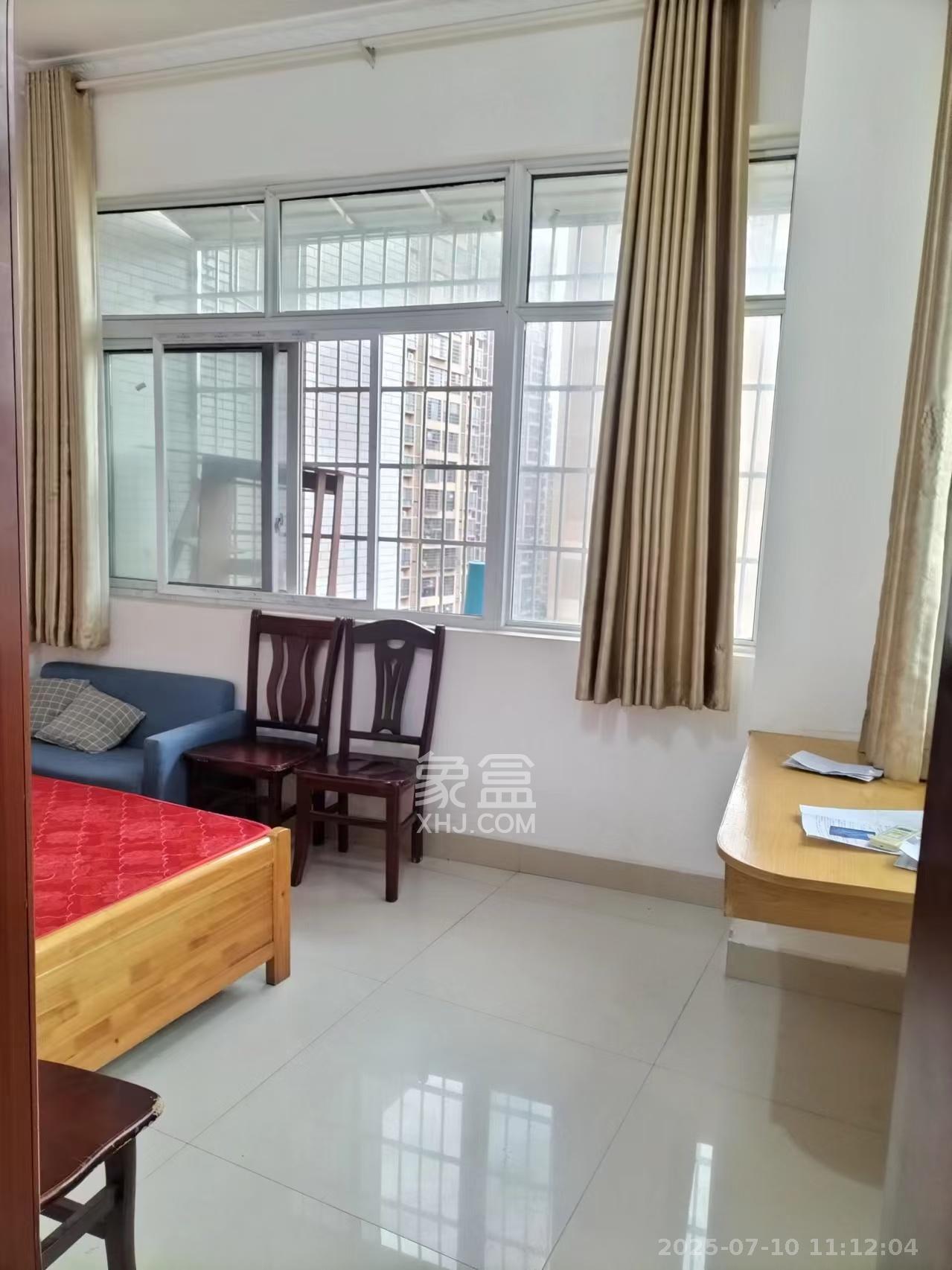 骑龙安置小区 1室0厅0卫 1200.0元/月 骑龙安置小区 1室0厅0卫 1200.0元/月室内图