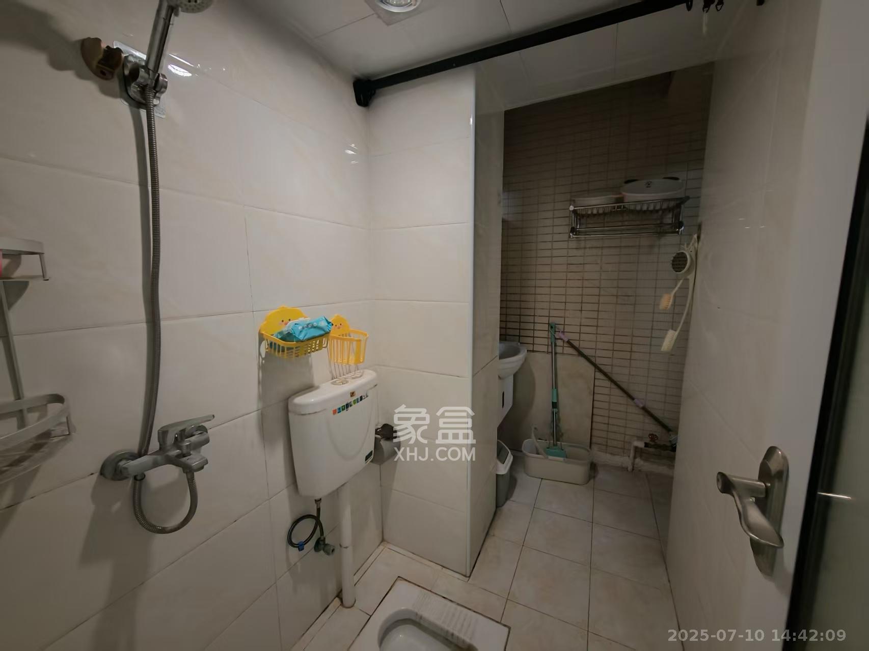 金房奥斯卡 1室1厅1卫 1200.0元/月 金房奥斯卡 1室1厅1卫 1200.0元/月室内图