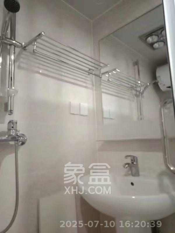 万科金域缇香  1室1厅1卫   1300.00元/月室内图