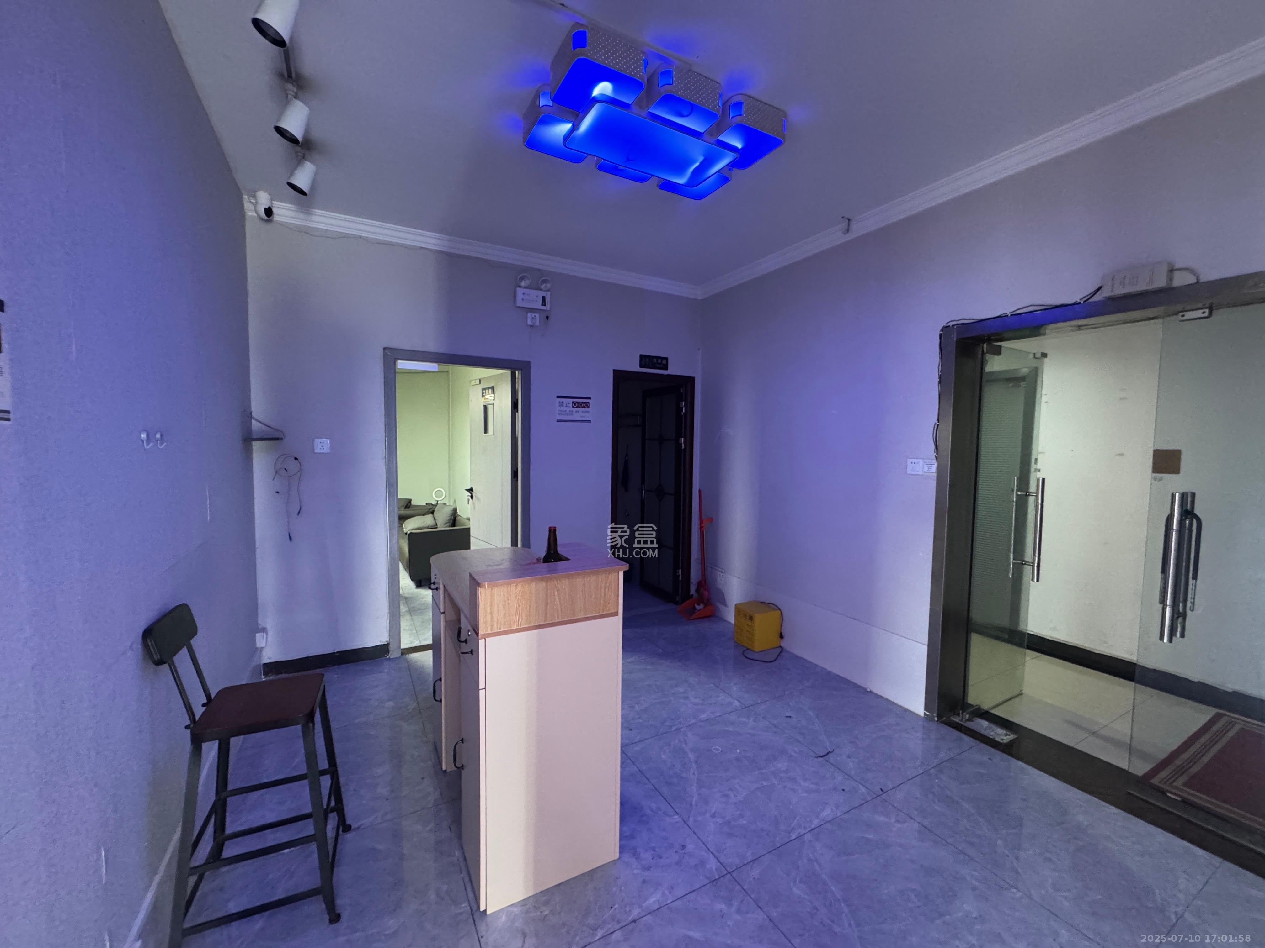 建安新商汇  3室2厅1卫   4800.00元/月室内图