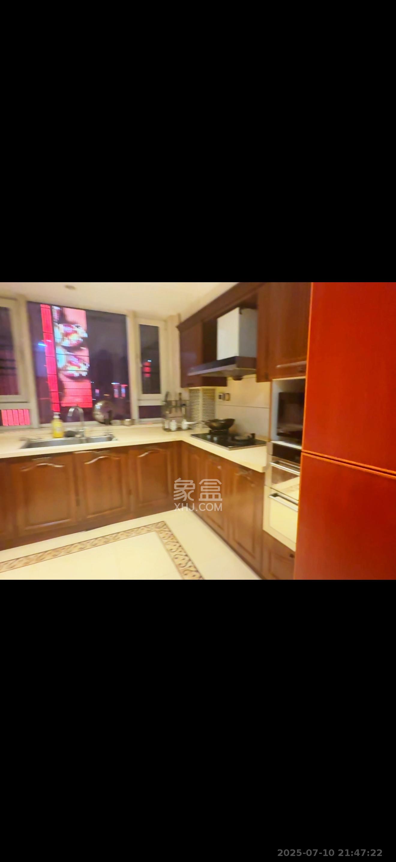 万达公馆 3室2厅4卫 10000.0元/月 万达公馆 3室2厅4卫 10000.0元/月室内图