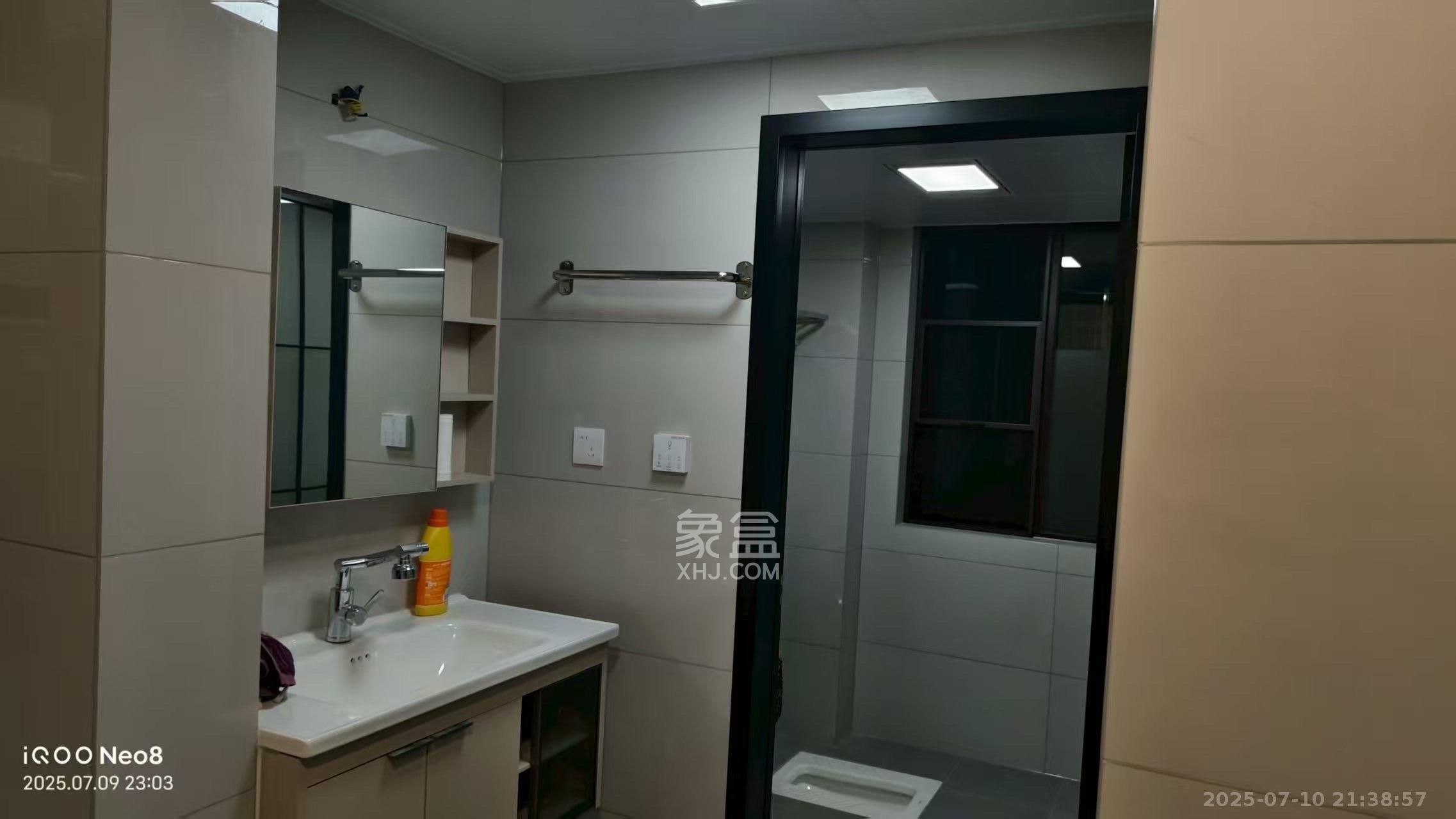 和景家园  2室0厅0卫    2200.0元/月室内图