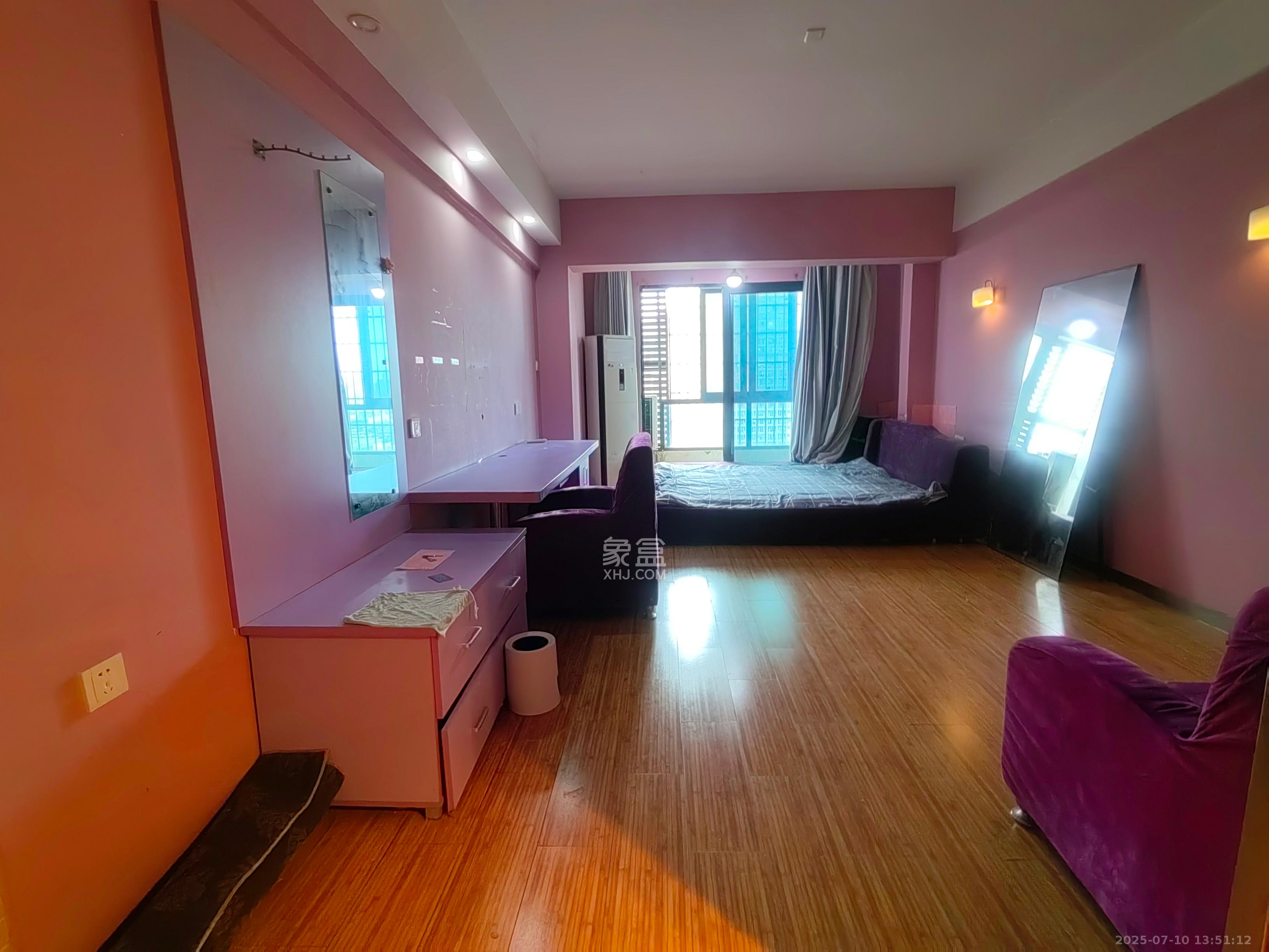 凯通国际城(凯通朝庭) 1室1厅1卫 1400.0元/月 凯通国际城(凯通朝庭) 1室1厅1卫 1400.0元/月室内图