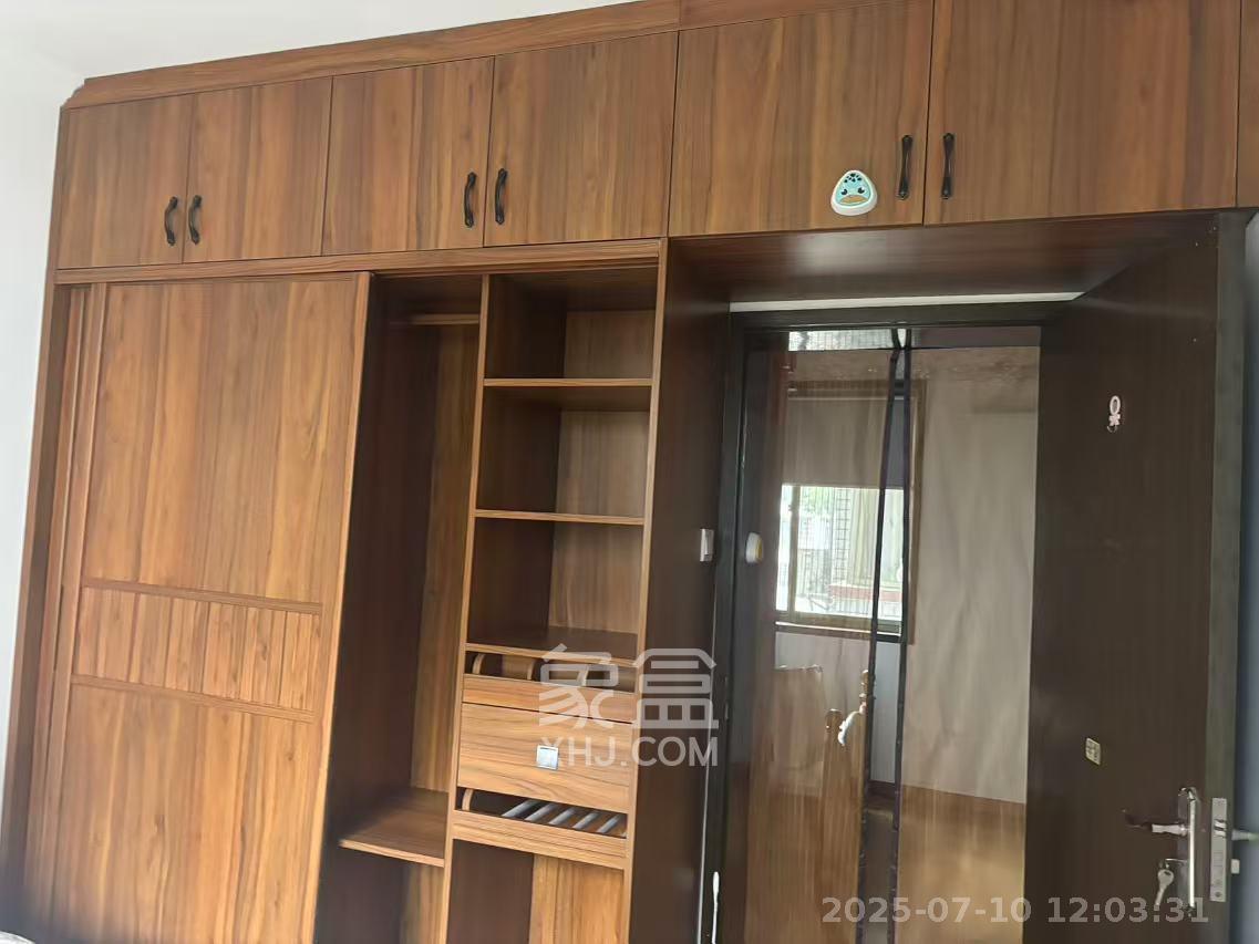 湖南省国税局宿舍（梓园路）  3室2厅1卫   2700.00元/月室内图