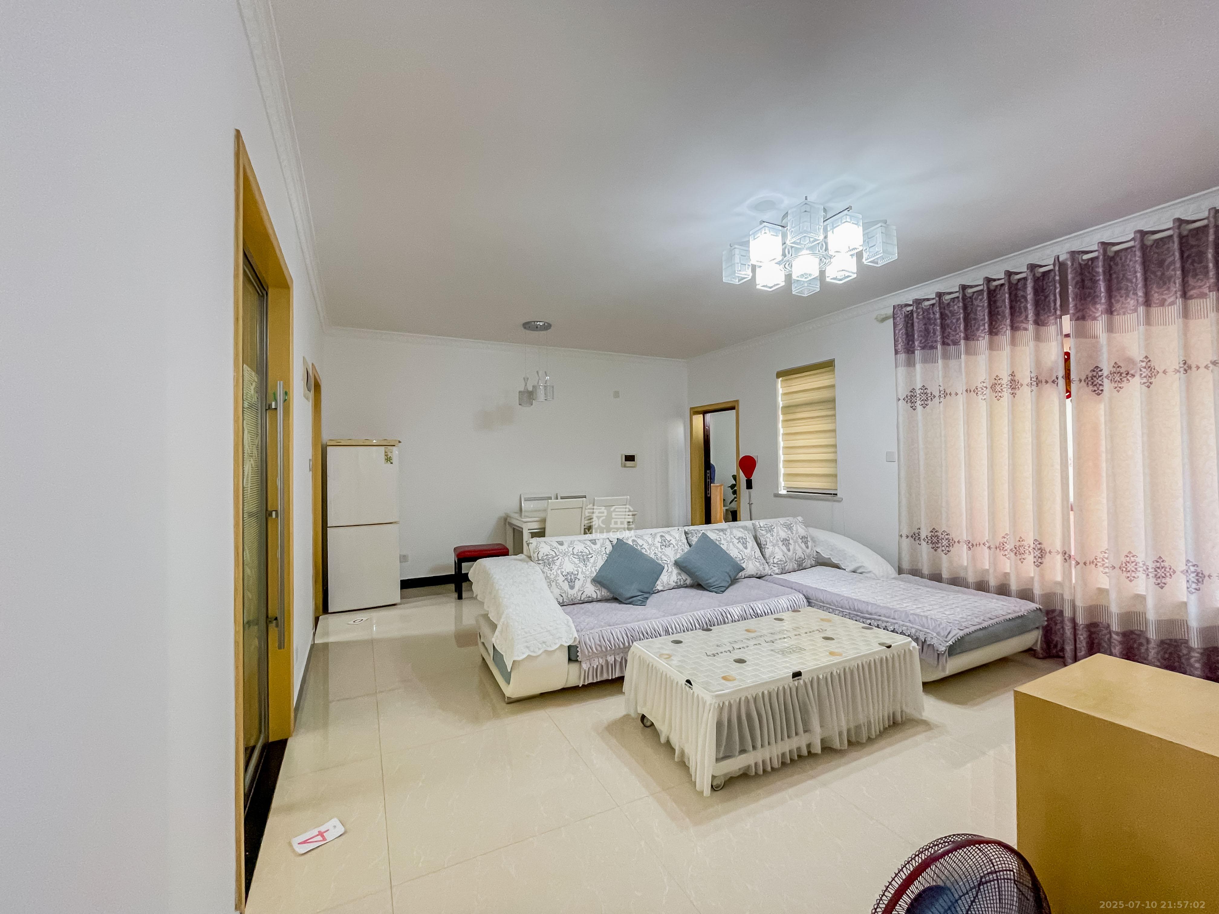 中国铁建国际城一期  3室2厅1卫    55.0万 中国铁建国际城一期  3室2厅1卫    55.0万