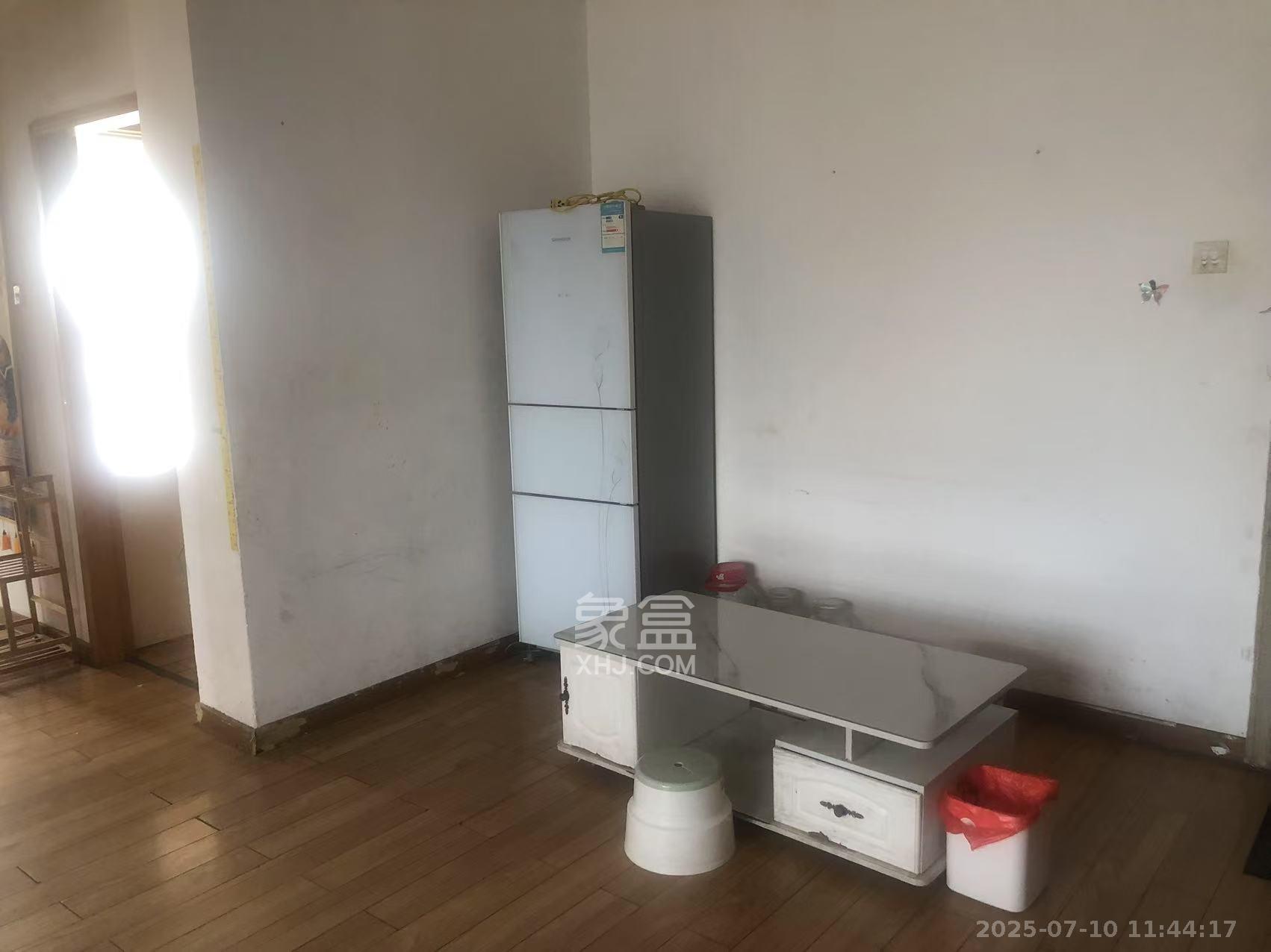 东方新世界 2室1厅1卫 2100.0元/月 东方新世界 2室1厅1卫 2100.0元/月室内图