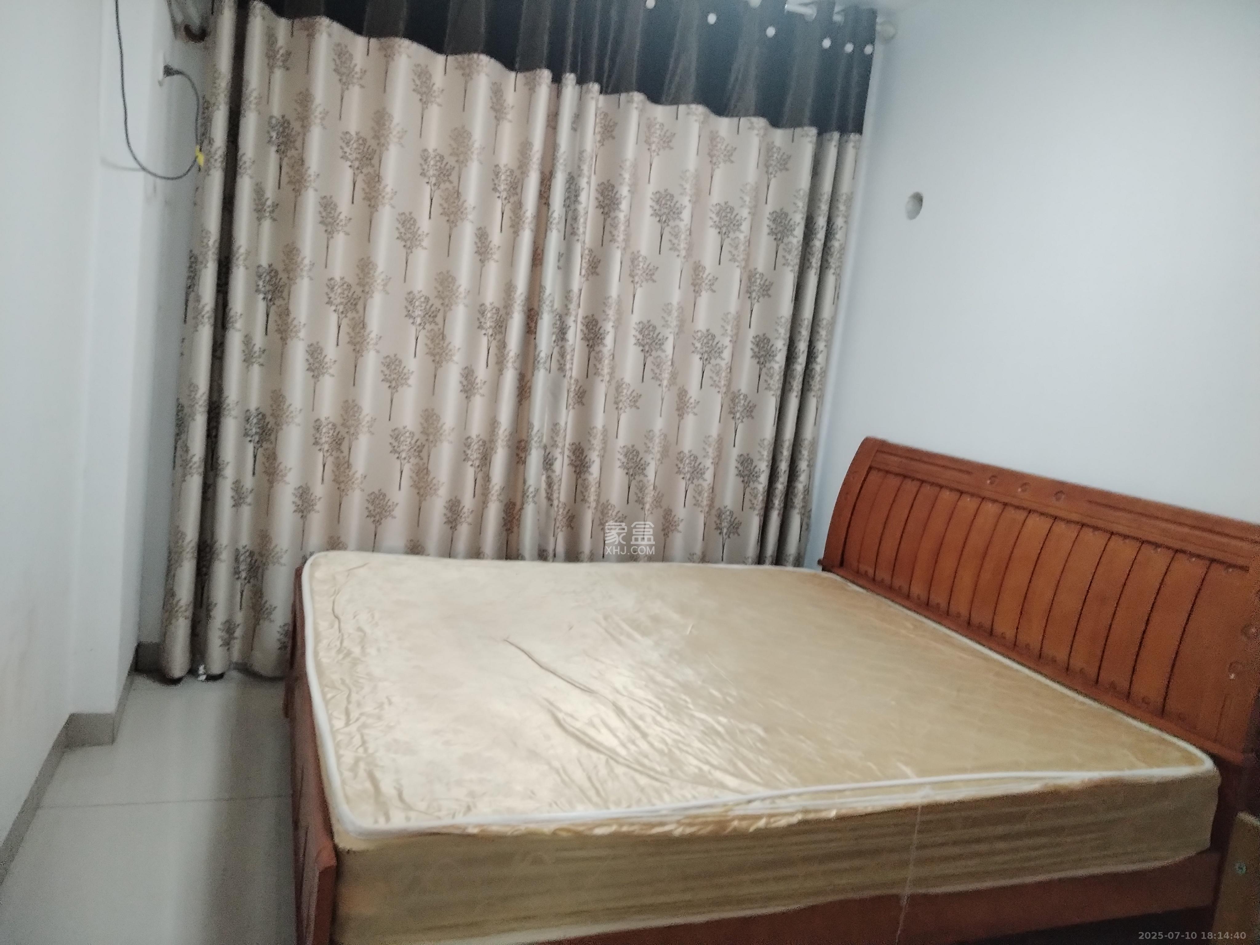 华悦城 2室2厅1卫 2000.0元/月 华悦城 2室2厅1卫 2000.0元/月室内图