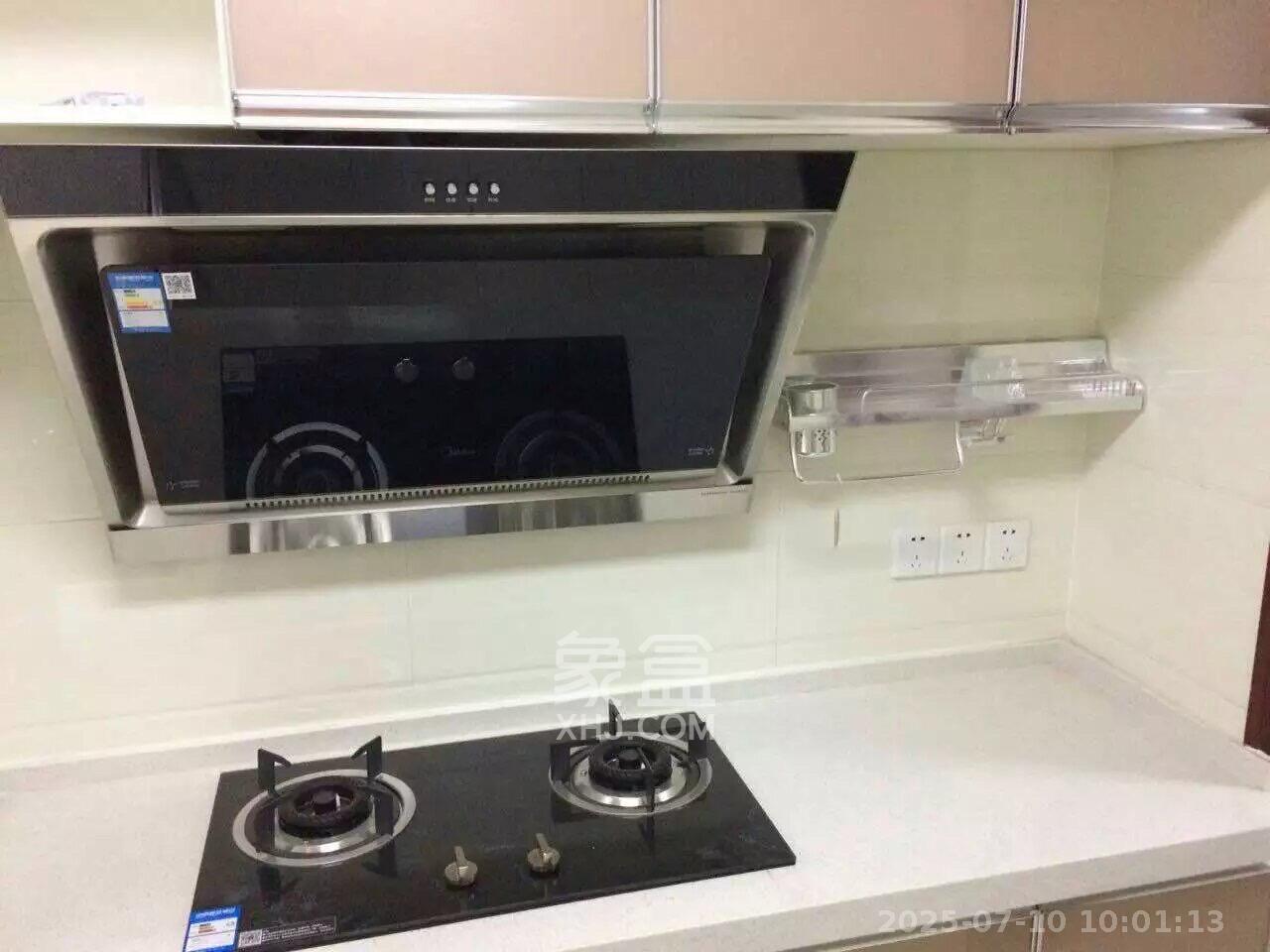 五矿格澜郡  3室2厅1卫    1600.0元/月 五矿格澜郡  3室2厅1卫    1600.0元/月