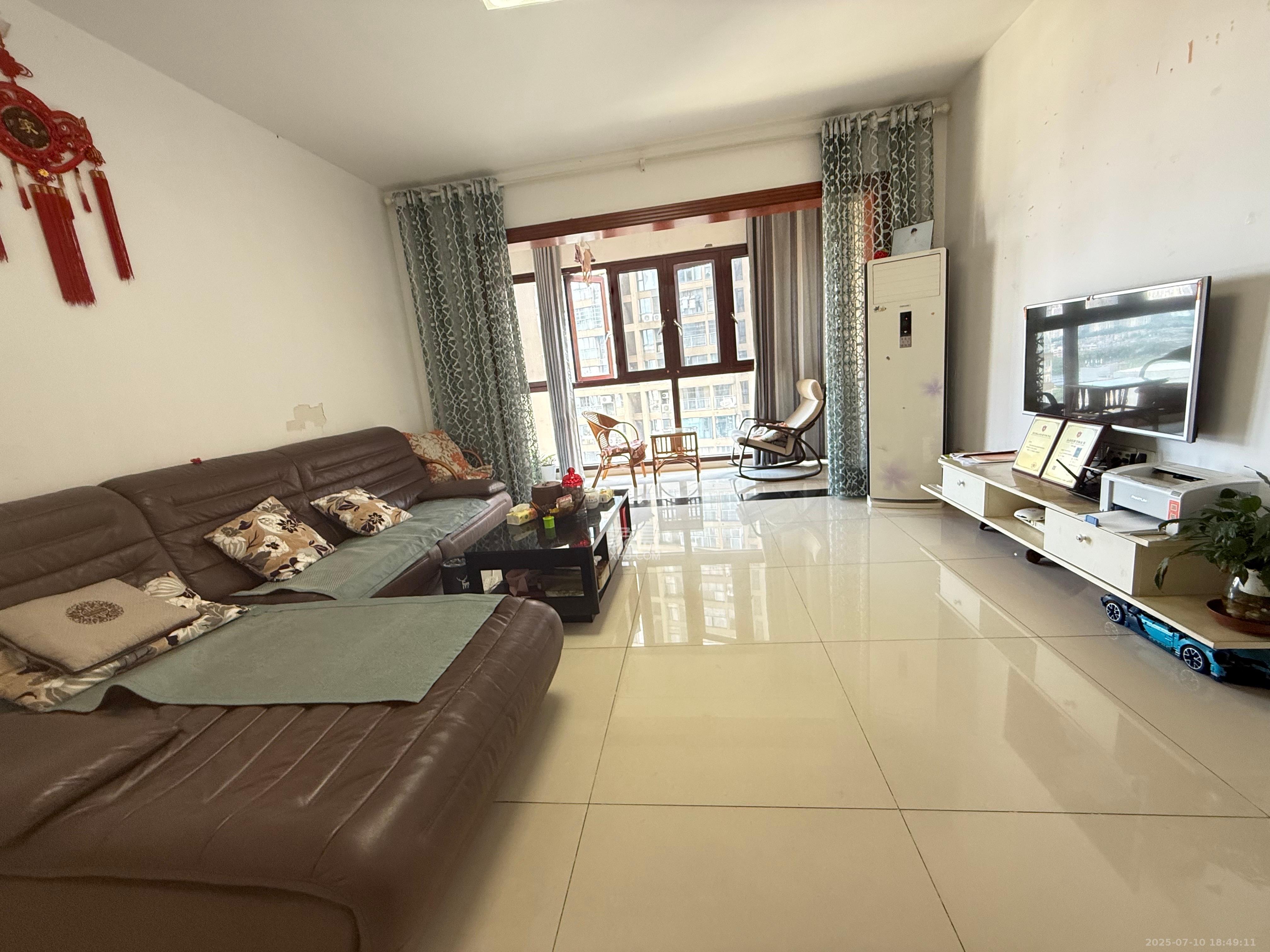 万博汇  3室2厅1卫    4200.0元/月 万博汇  3室2厅1卫    4200.0元/月