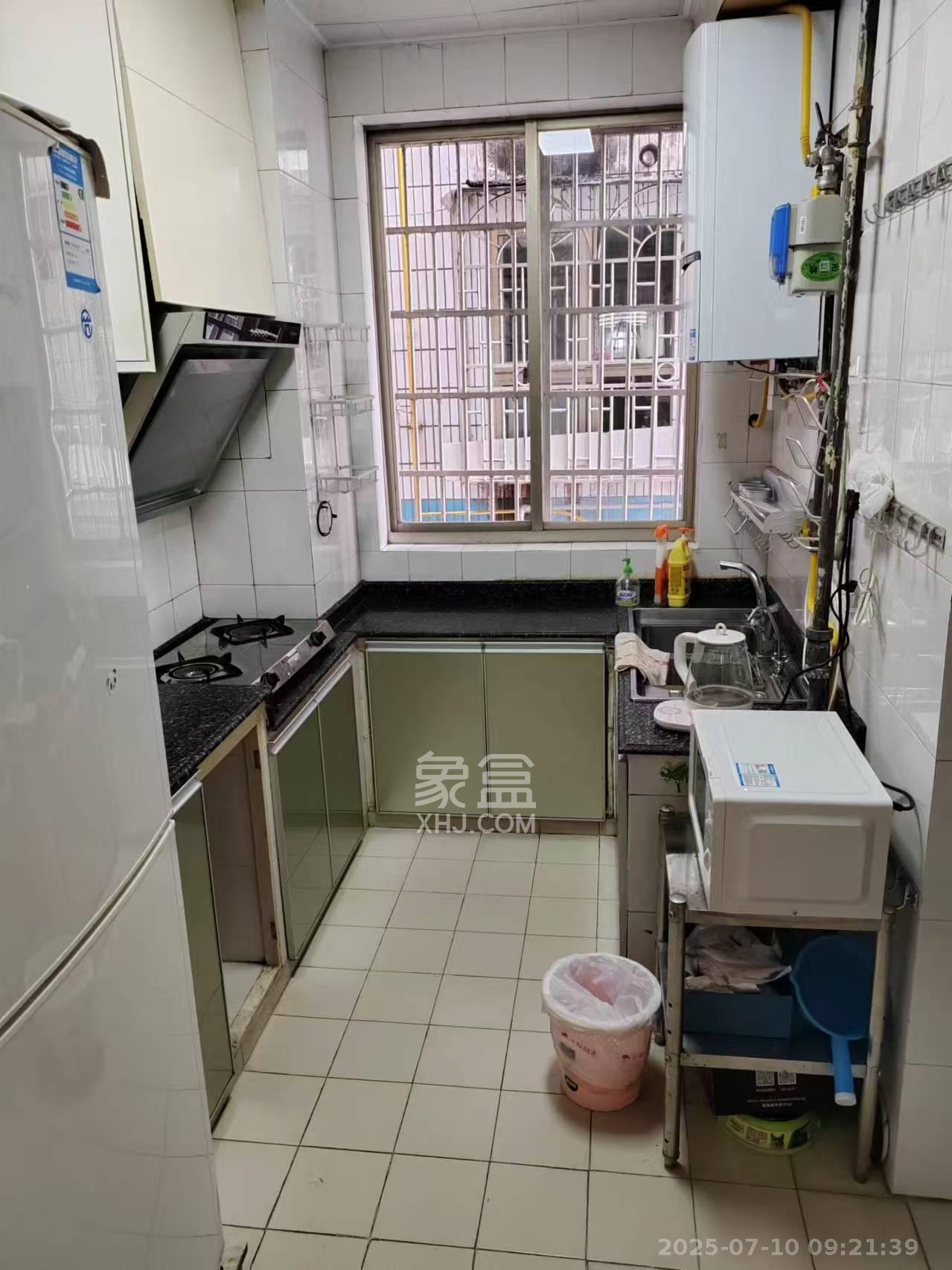 富华大厦  3室2厅1卫   3300.00元/月室内图