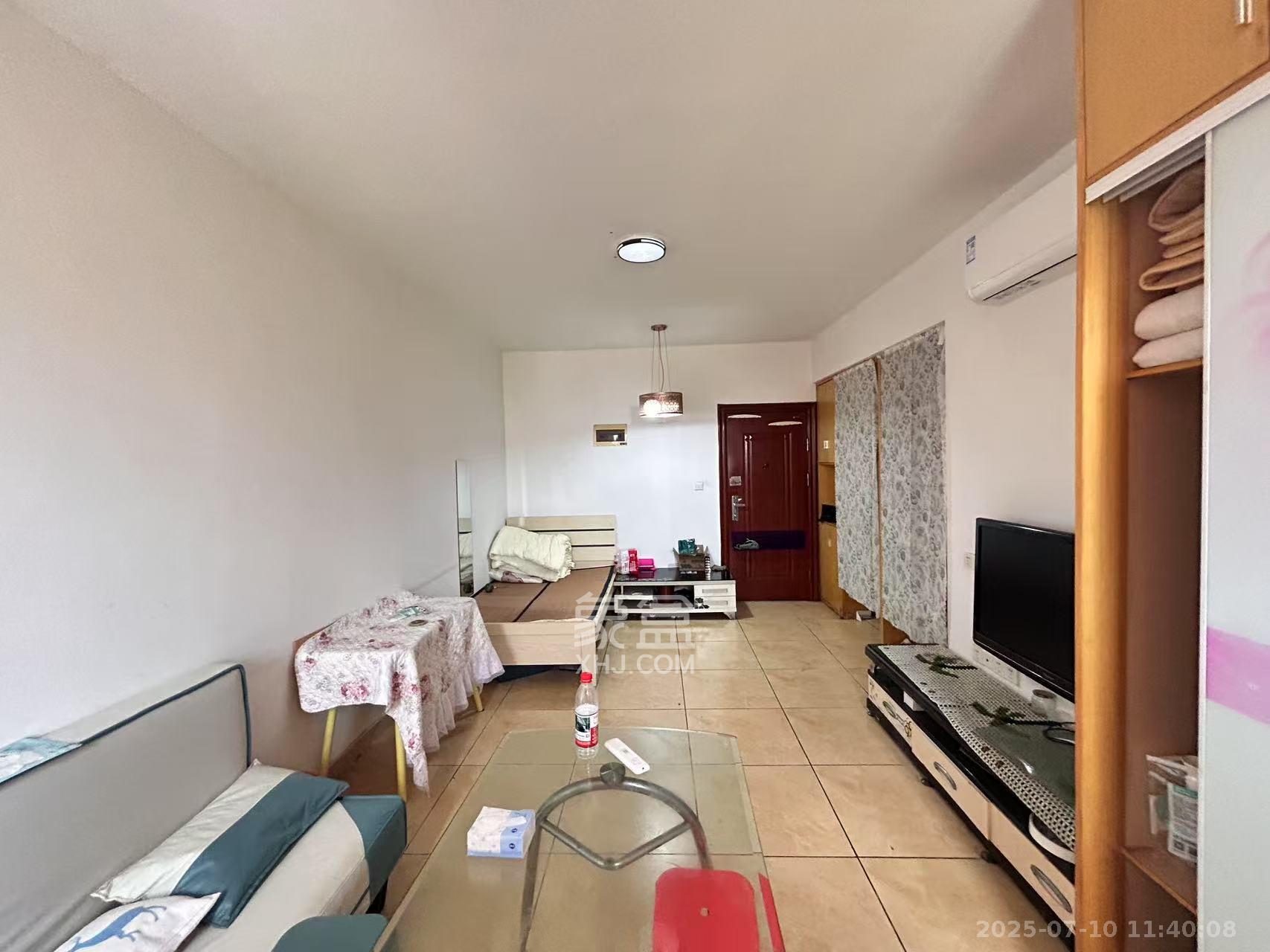 长盛岚庭  1室1厅1卫   1500.00元/月室内图
