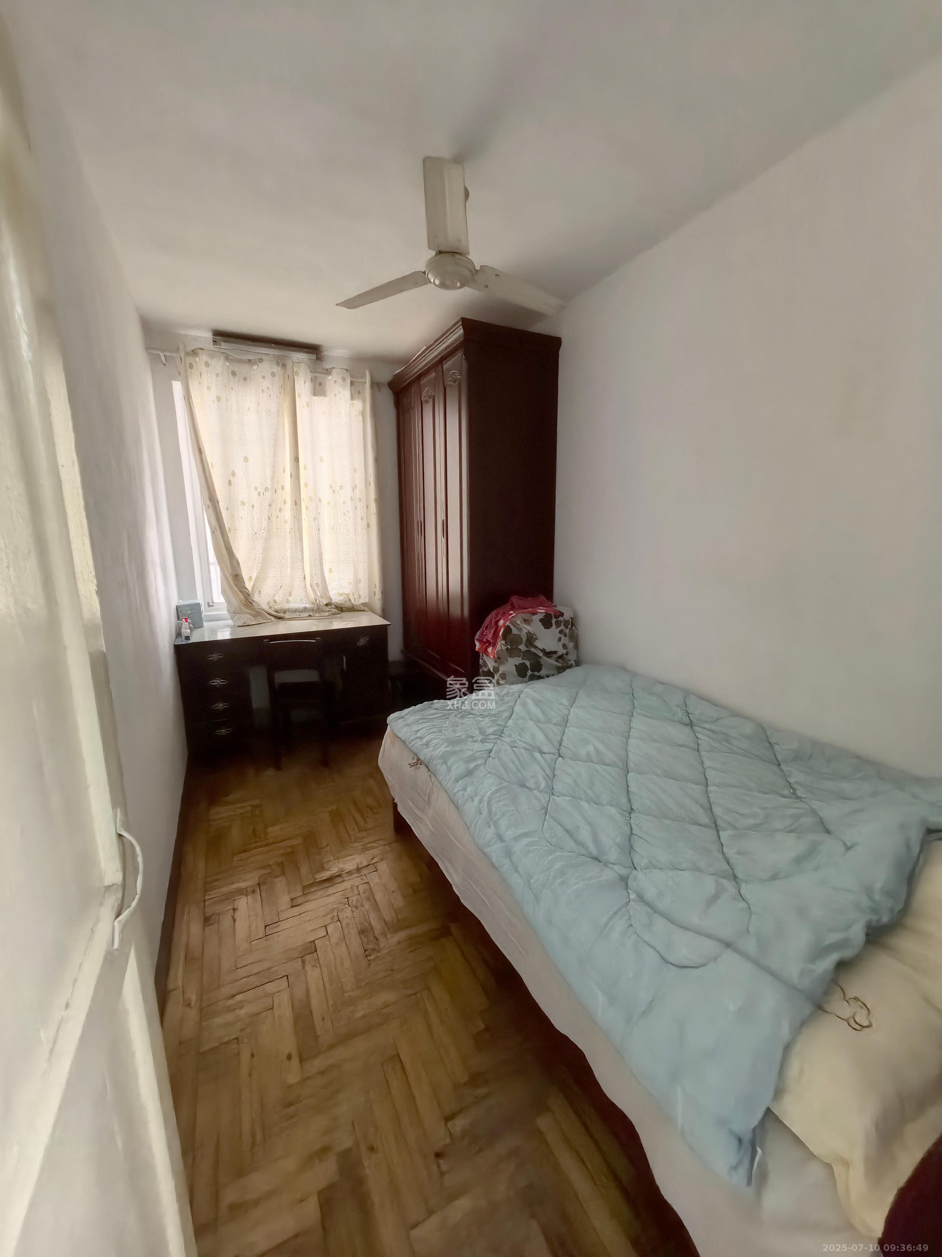 涂家冲社区(涂新小区、农商银行宿舍) 2室1厅1卫 1600.0元/月 涂家冲社区(涂新小区、农商银行宿舍) 2室1厅1卫 1600.0元/月室内图