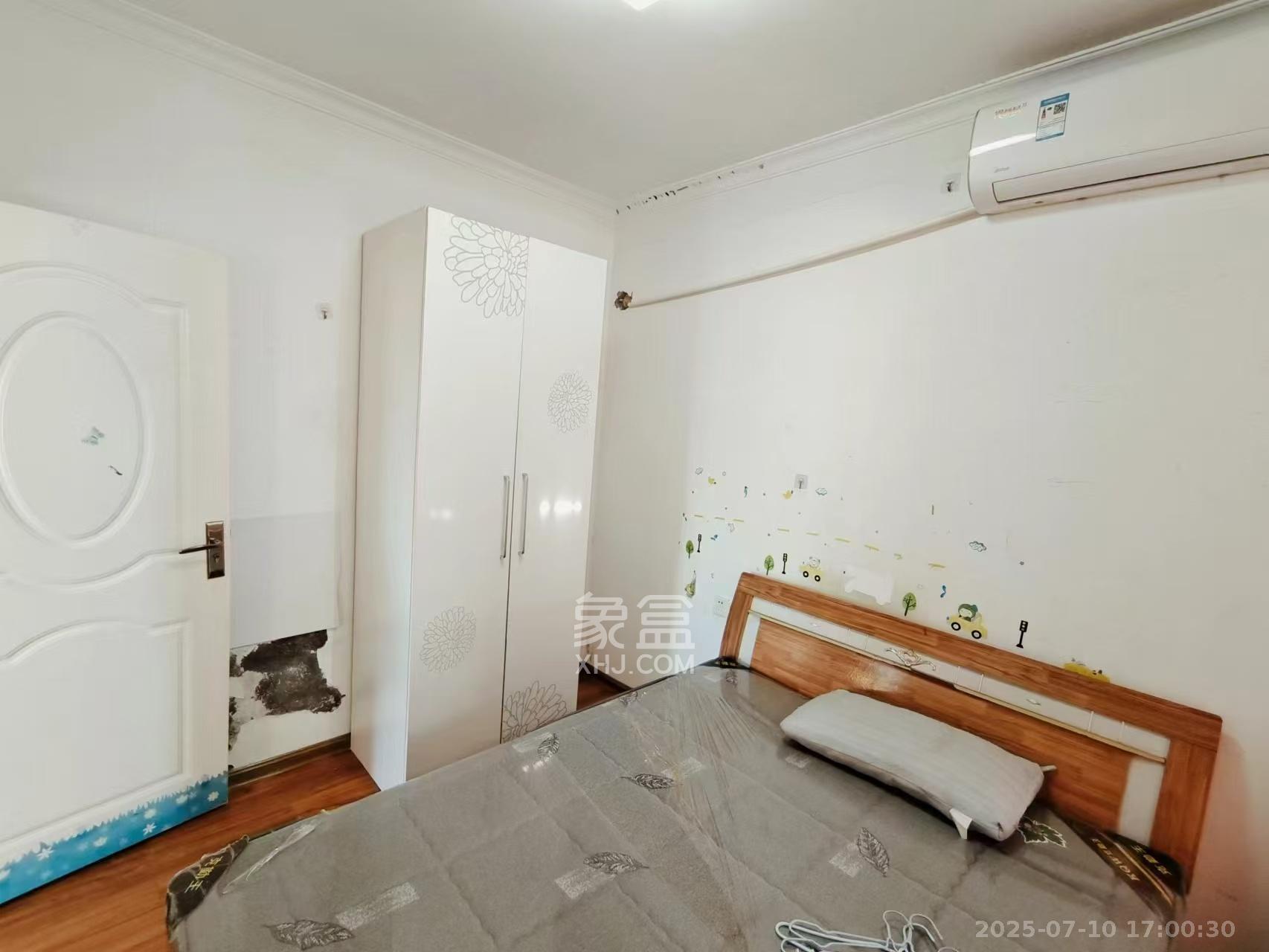 领航江阁  3室2厅1卫    2800.0元/月 领航江阁  3室2厅1卫    2800.0元/月室内图