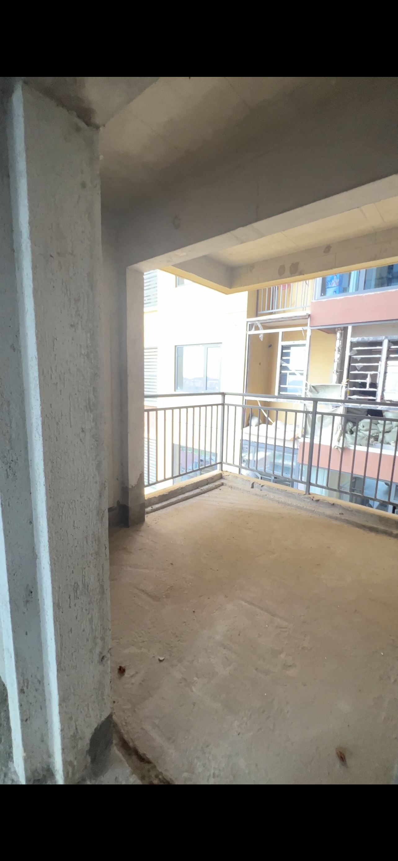 湘村名园 4室2厅2卫 49.8万 湘村名园 4室2厅2卫 49.8万客厅