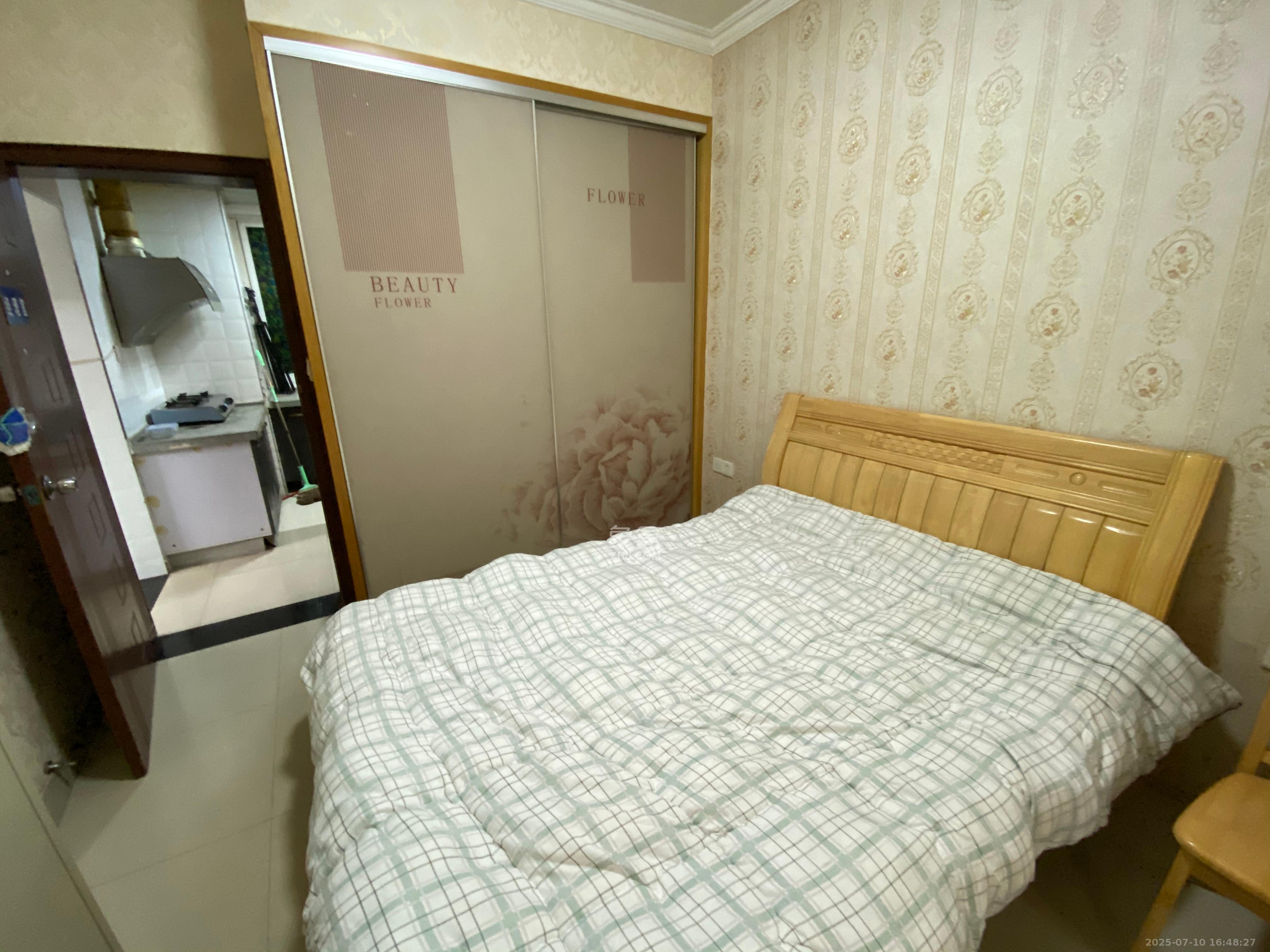 城市动力  1室1厅1卫    1600.0元/月 城市动力  1室1厅1卫    1600.0元/月室内图