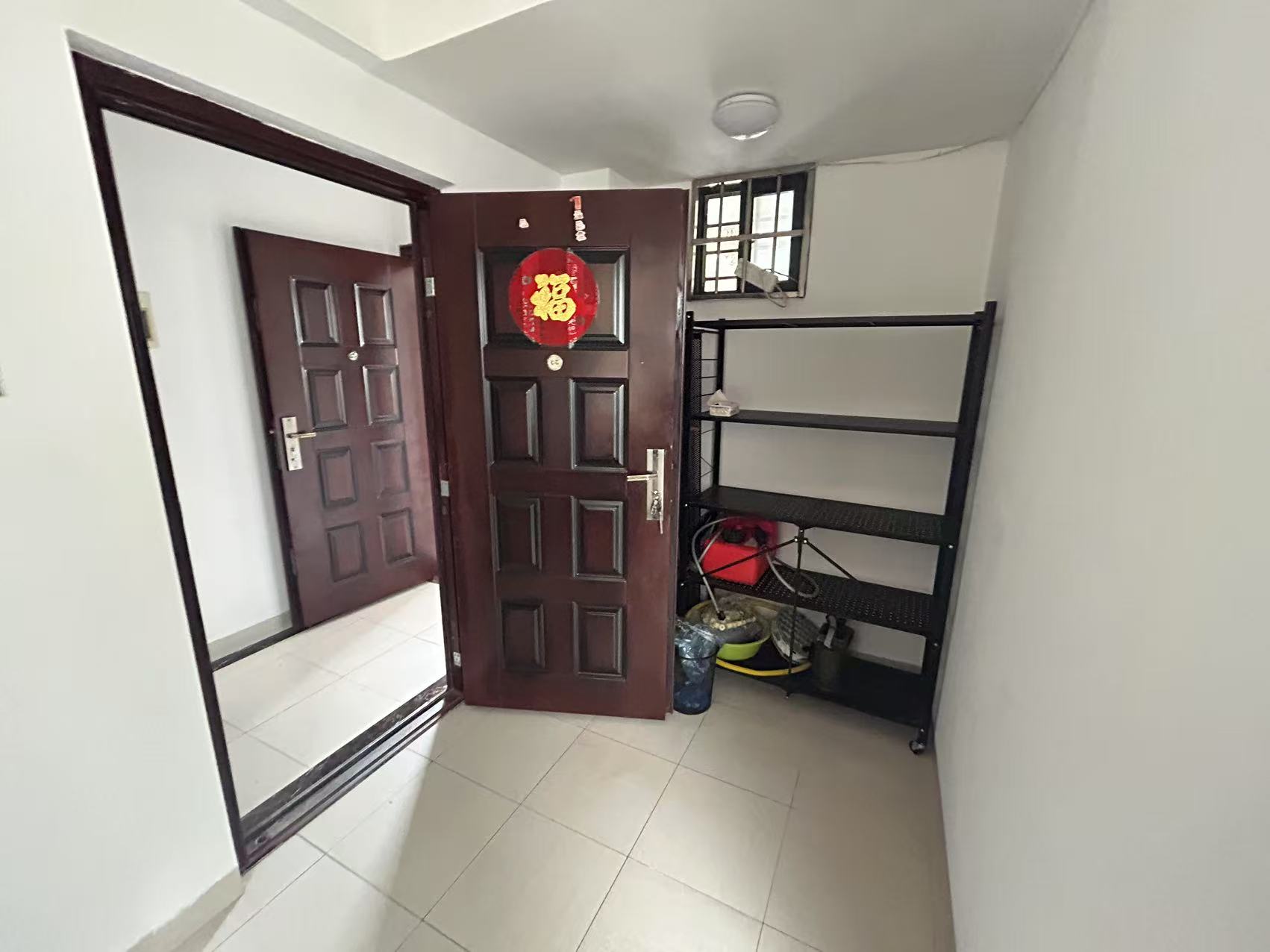 丽晶温泉海景花园一期(别名:丽晶维港、丽晶海景花园) 5室2厅2卫 3000.0元/月 丽晶温泉海景花园一期(别名:丽晶维港、丽晶海景花园) 5室2厅2卫 3000.0元/月室内图