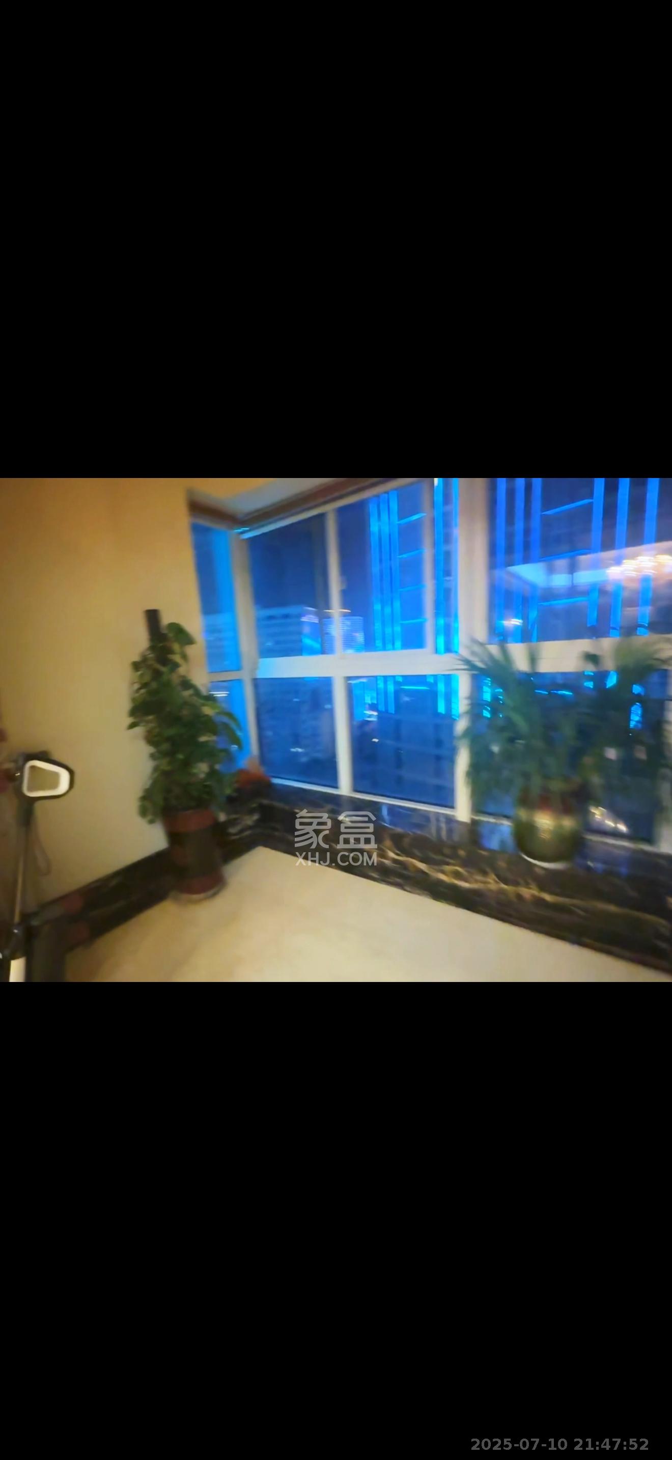 万达公馆  3室2厅4卫    10000.0元/月室内图