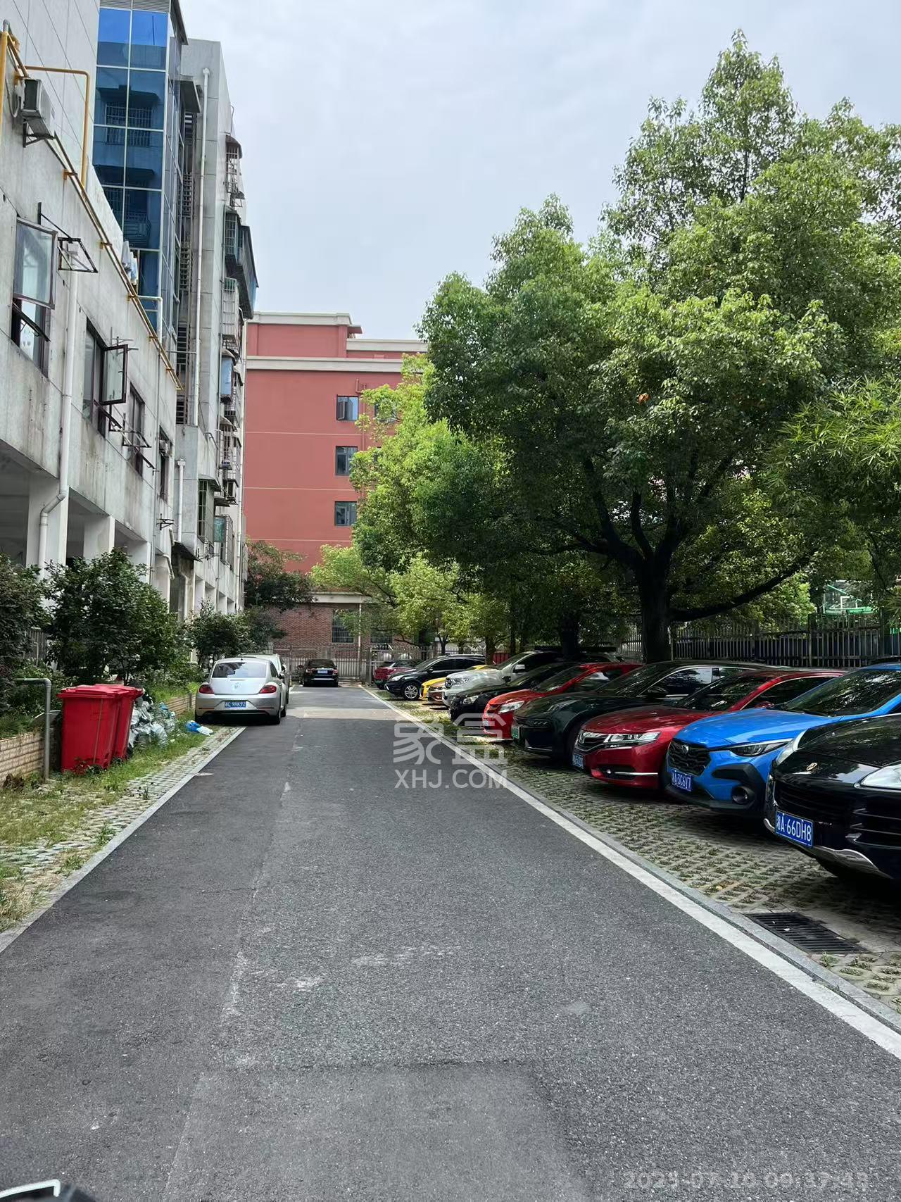 湖南省妇女儿童活动中心 1室1厅1卫 2900.0元/月 湖南省妇女儿童活动中心 1室1厅1卫 2900.0元/月室内图