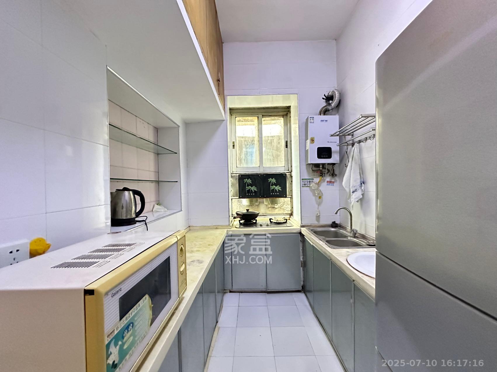 市总工会宿舍(司马里36号) 3室2厅1卫 1700.0元/月 市总工会宿舍(司马里36号) 3室2厅1卫 1700.0元/月室内图