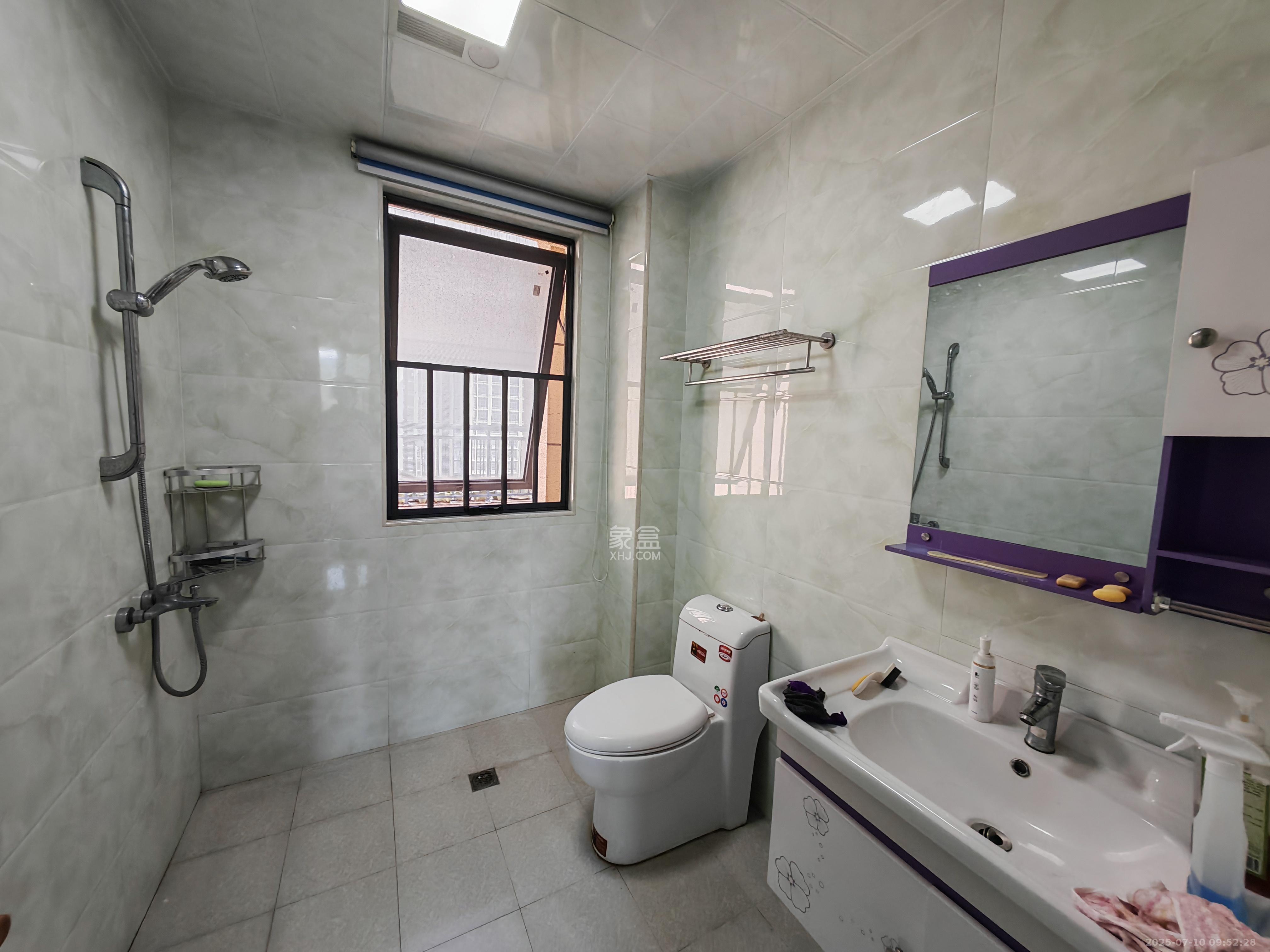 君康家园(梅溪湖七喜街)  3室2厅2卫    3000.0元/月 君康家园(梅溪湖七喜街)  3室2厅2卫    3000.0元/月室内图