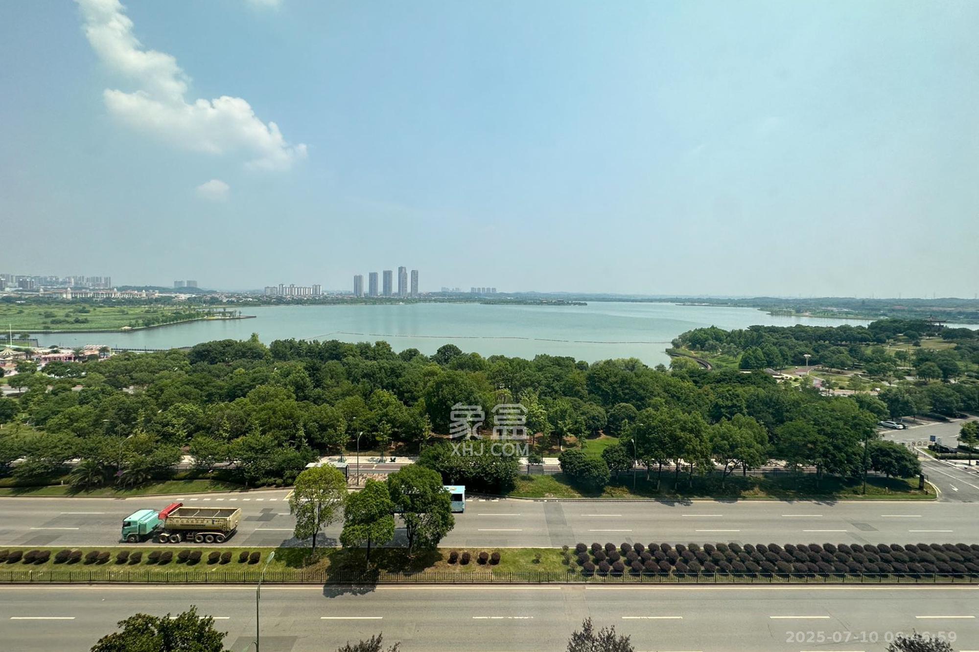 国泰九龙湾  4室2厅2卫    149.0万其他
