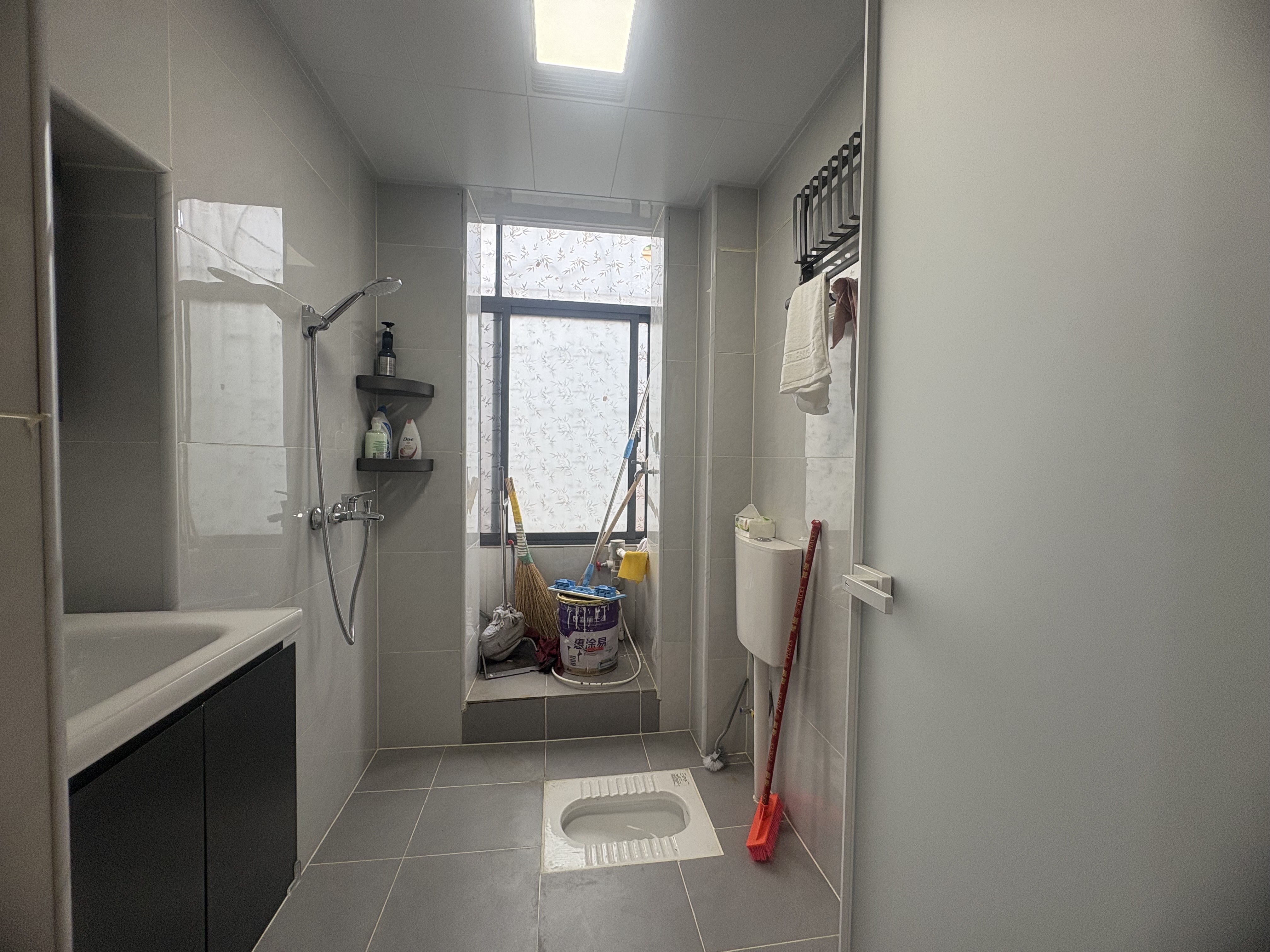 月塘生活小区 2室2厅1卫 48.0万 月塘生活小区 2室2厅1卫 48.0万客厅