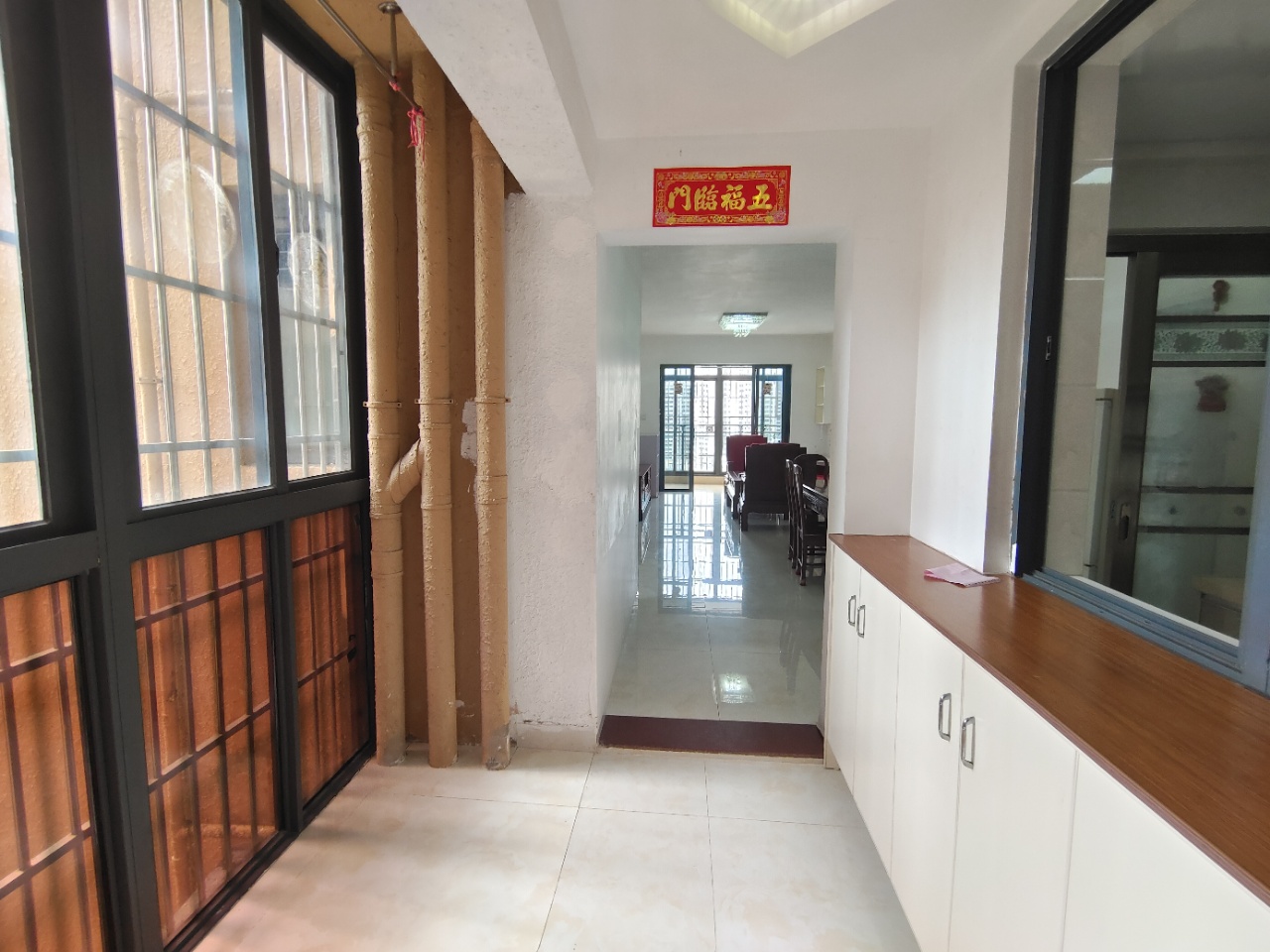 昌茂城邦  2室2厅1卫   2600.00元/月室内图