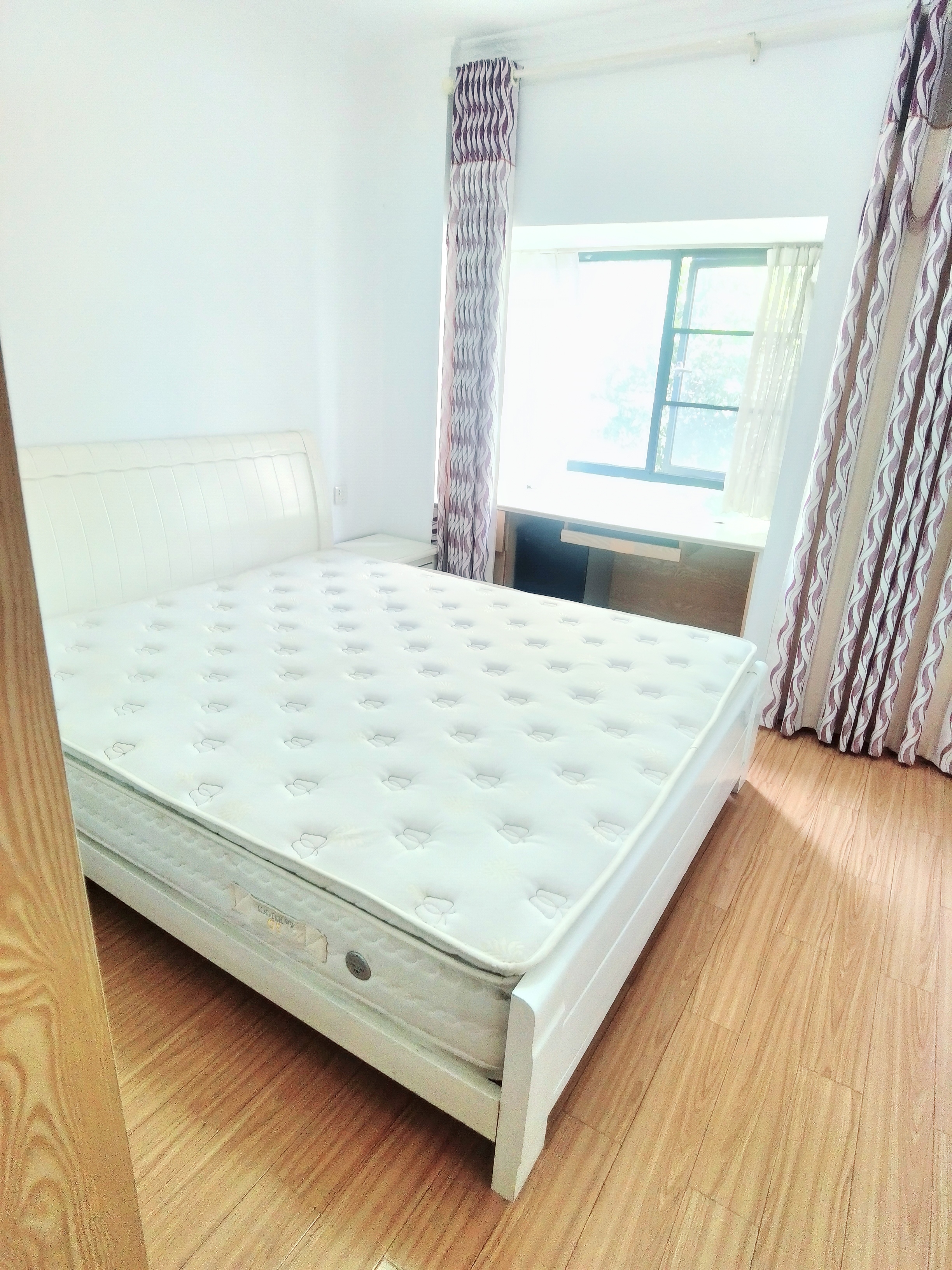 太一御江城  2室1厅1卫    1250.0元/月室内图