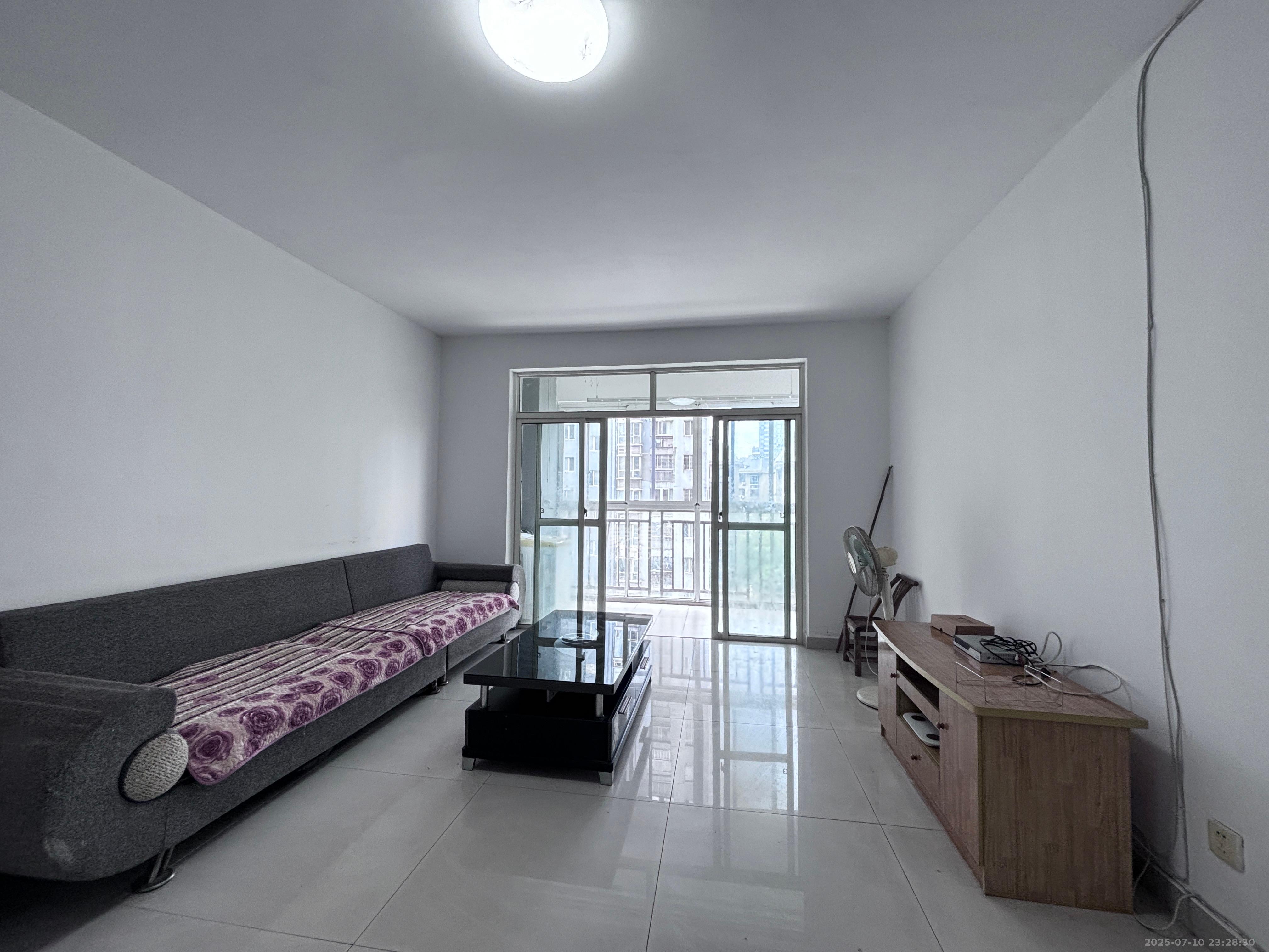 柠檬丽都 2室2厅1卫 2000.0元/月 柠檬丽都 2室2厅1卫 2000.0元/月室内图