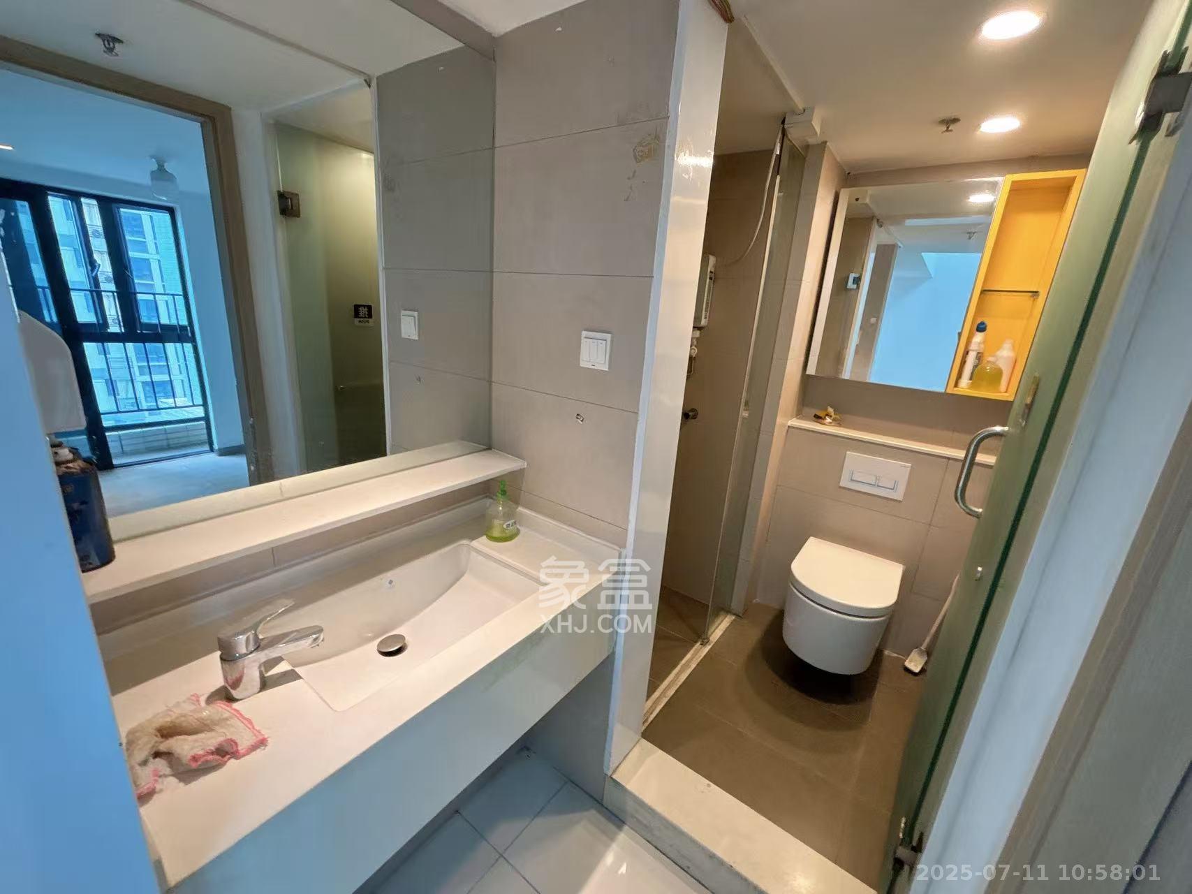 时代年华 2室1厅2卫 1500.0元/月 时代年华 2室1厅2卫 1500.0元/月室内图