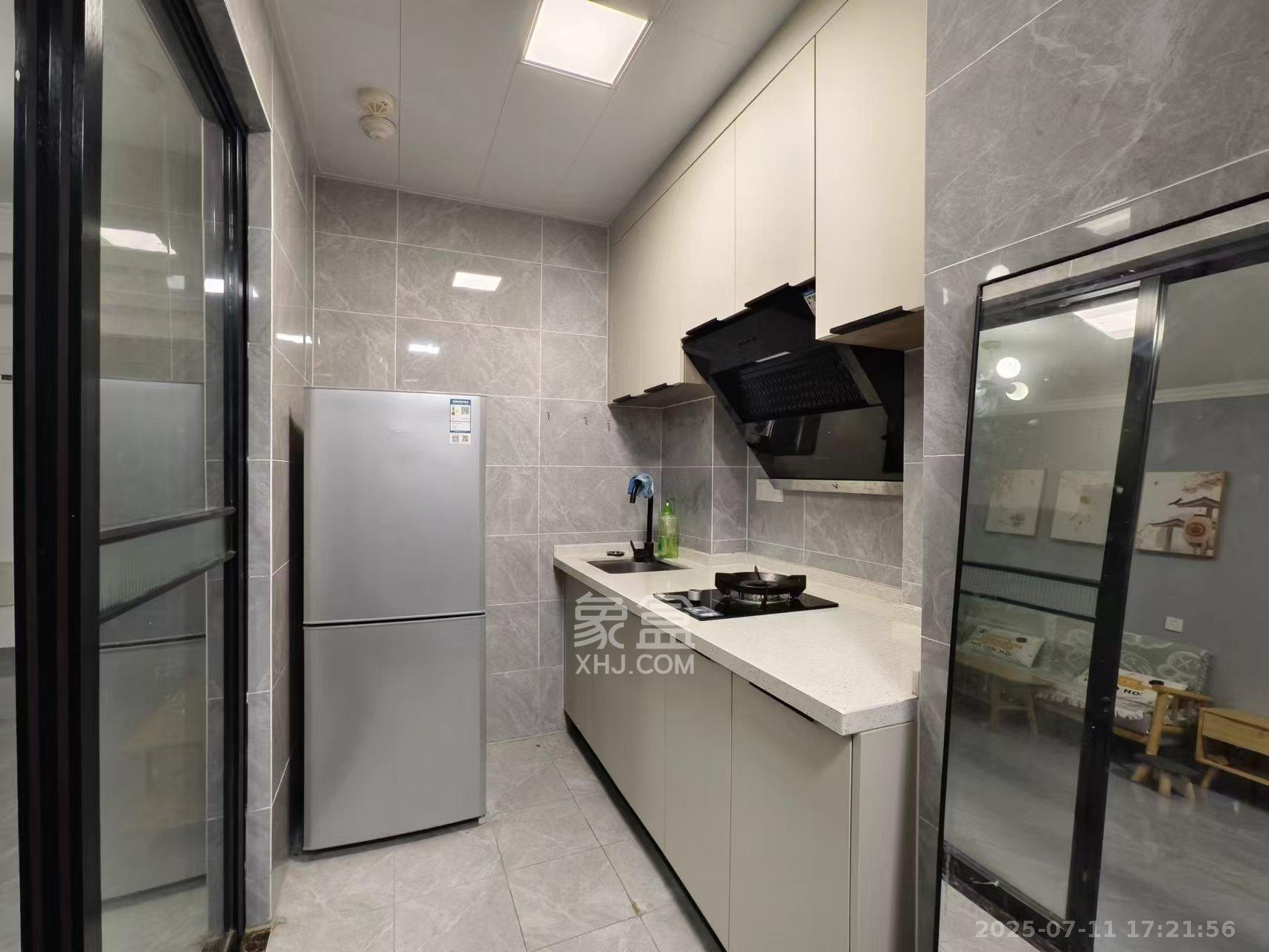 天健城 1室0厅1卫 2100.0元/月 天健城 1室0厅1卫 2100.0元/月室内图