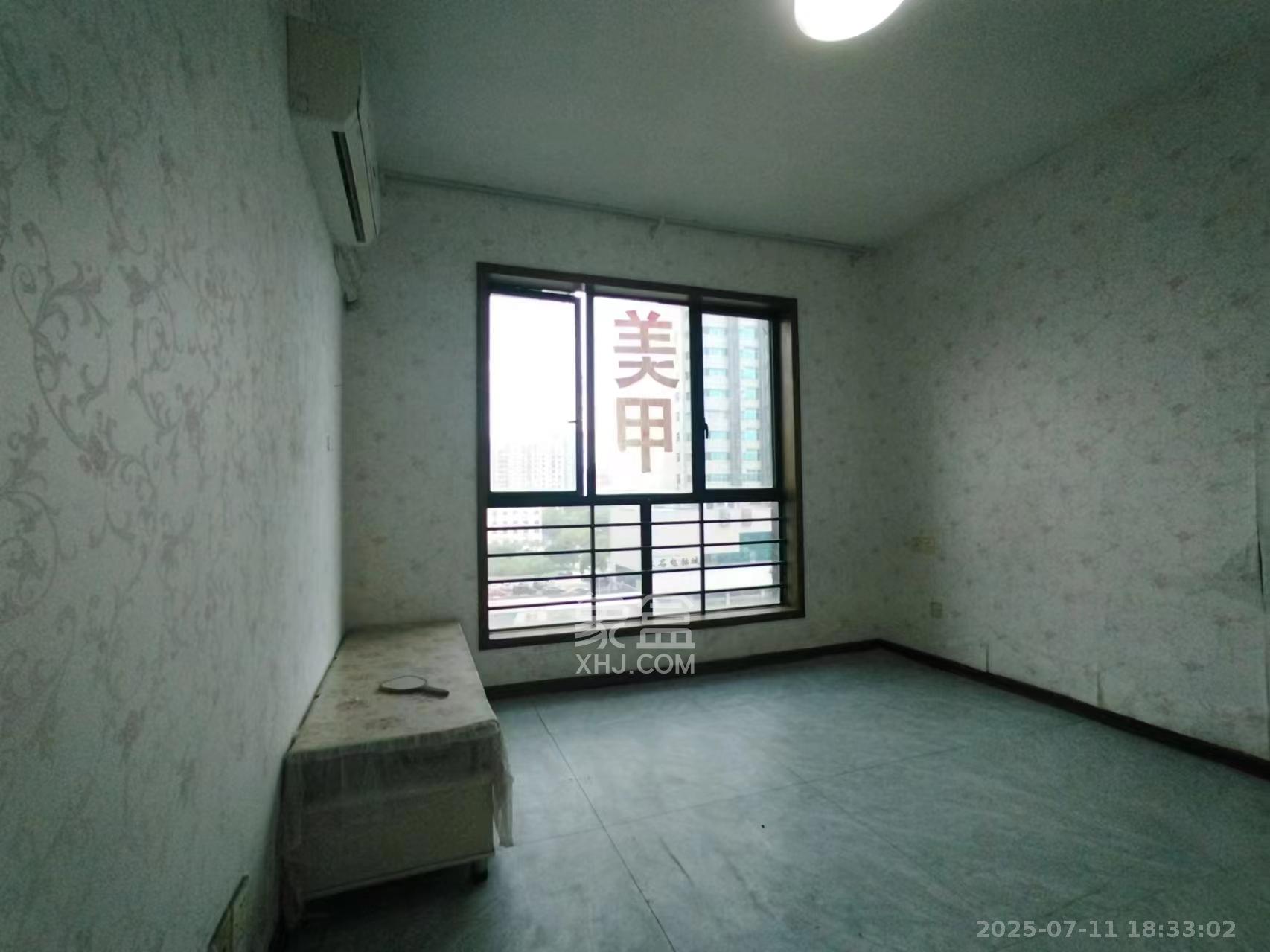 尚城 2室2厅1卫 1700.0元/月 尚城 2室2厅1卫 1700.0元/月室内图