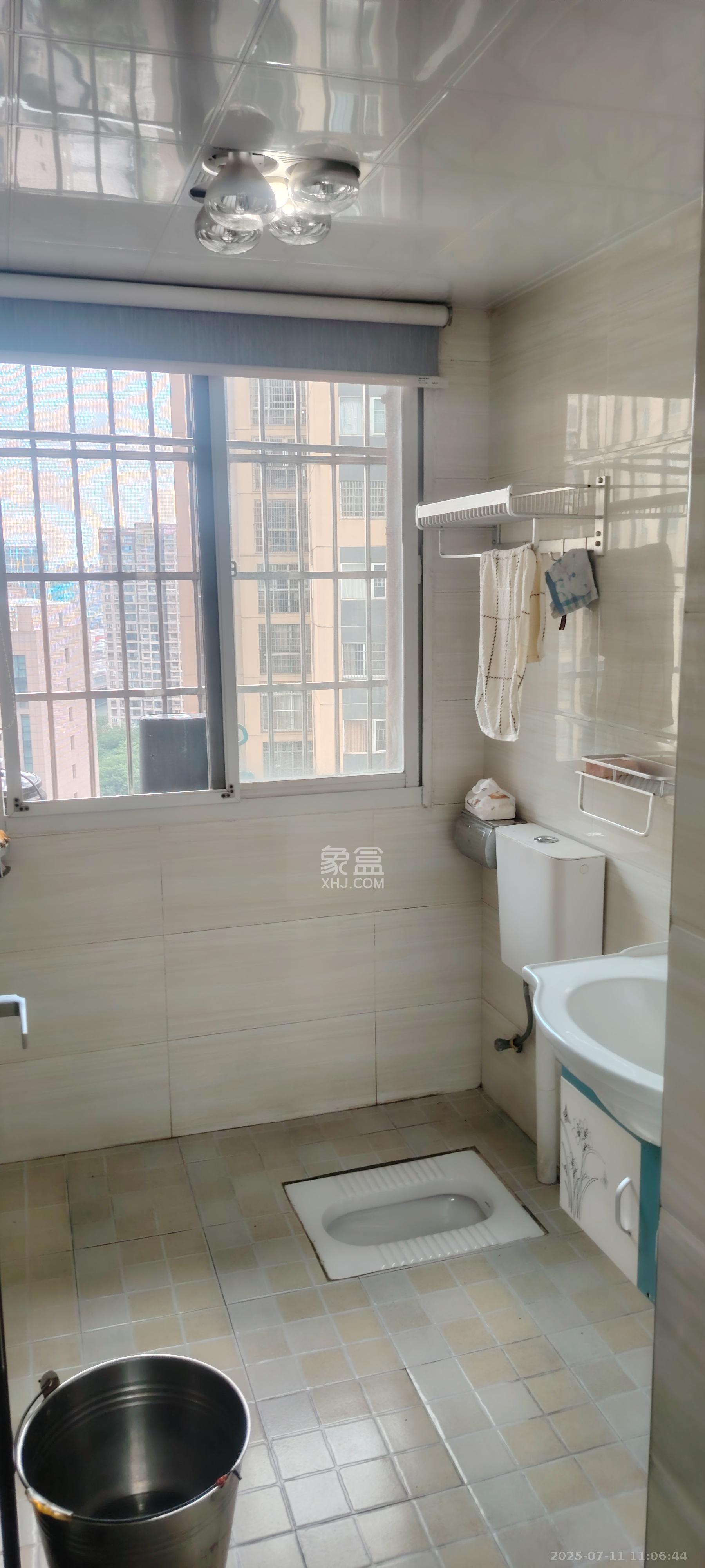 洋湖和园(福联嘉苑)  4室1厅1卫    2300.0元/月 洋湖和园(福联嘉苑)  4室1厅1卫    2300.0元/月室内图