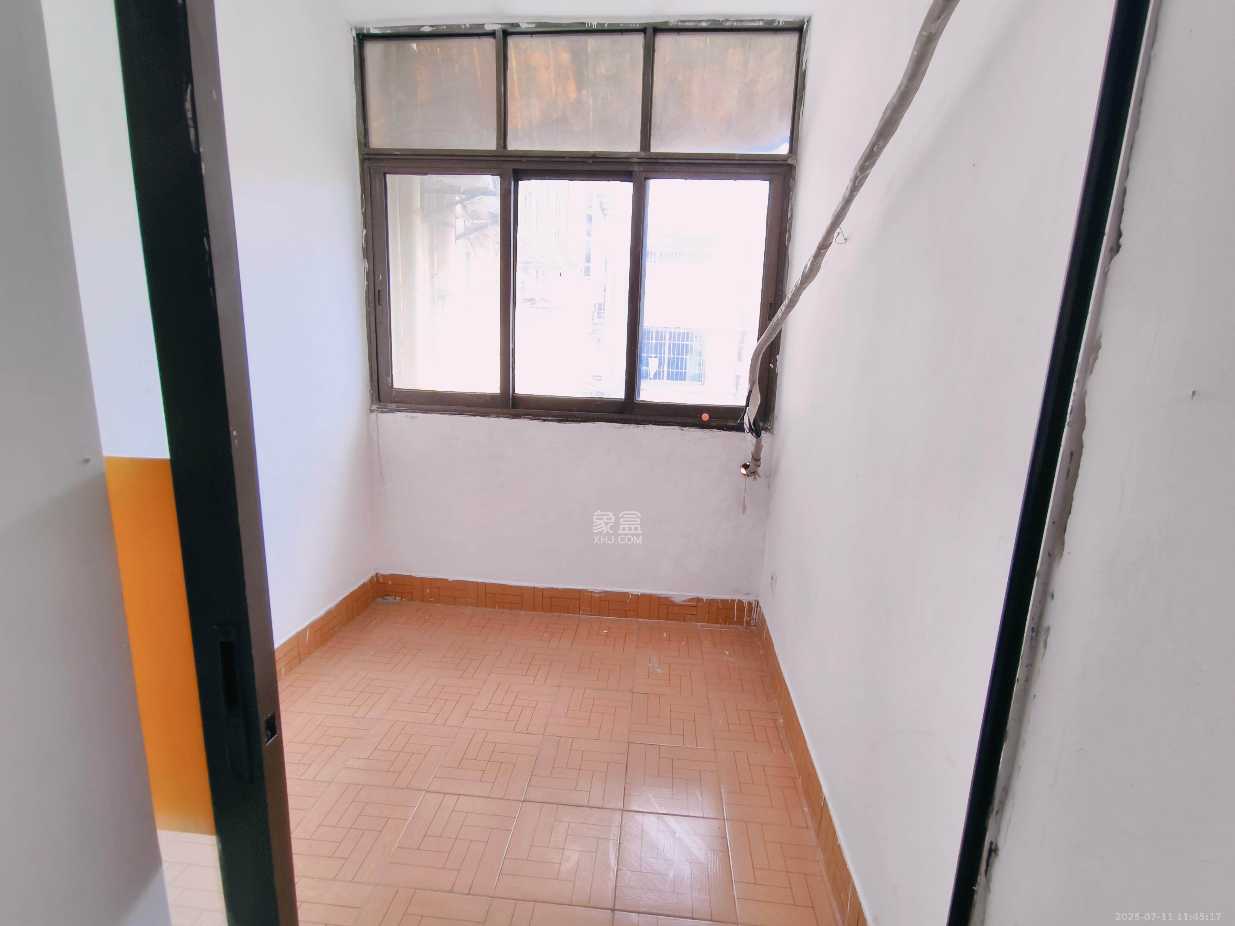 文体宿舍 3室2厅1卫 1600.0元/月 文体宿舍 3室2厅1卫 1600.0元/月室内图