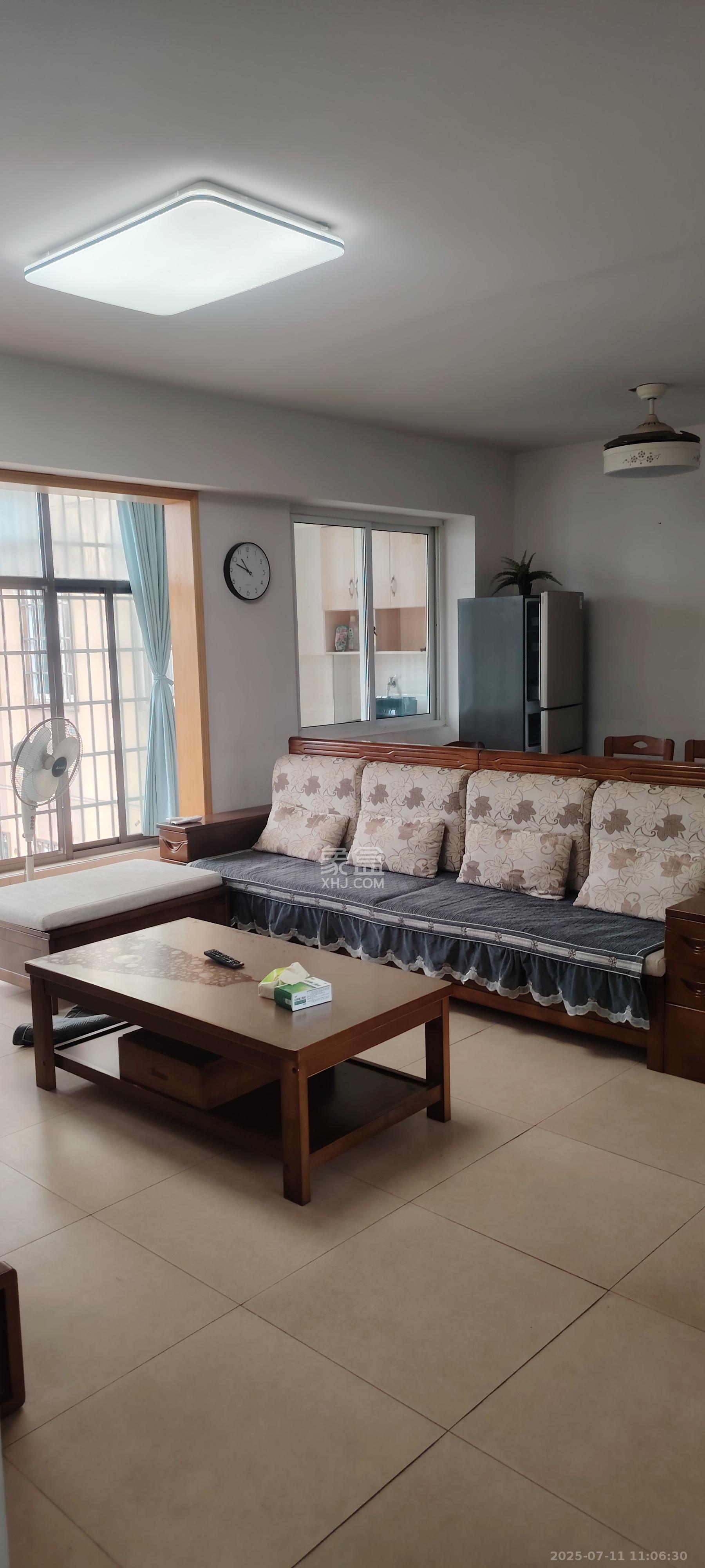 洋湖和园(福联嘉苑)  4室1厅1卫    2300.0元/月 洋湖和园(福联嘉苑)  4室1厅1卫    2300.0元/月室内图