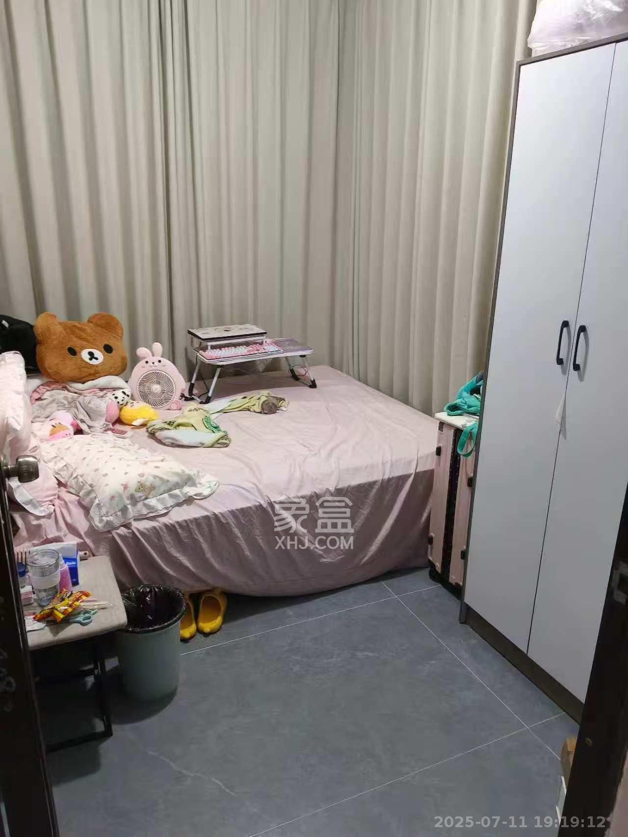 新长海广场  1室0厅0卫   1900.00元/月室内图