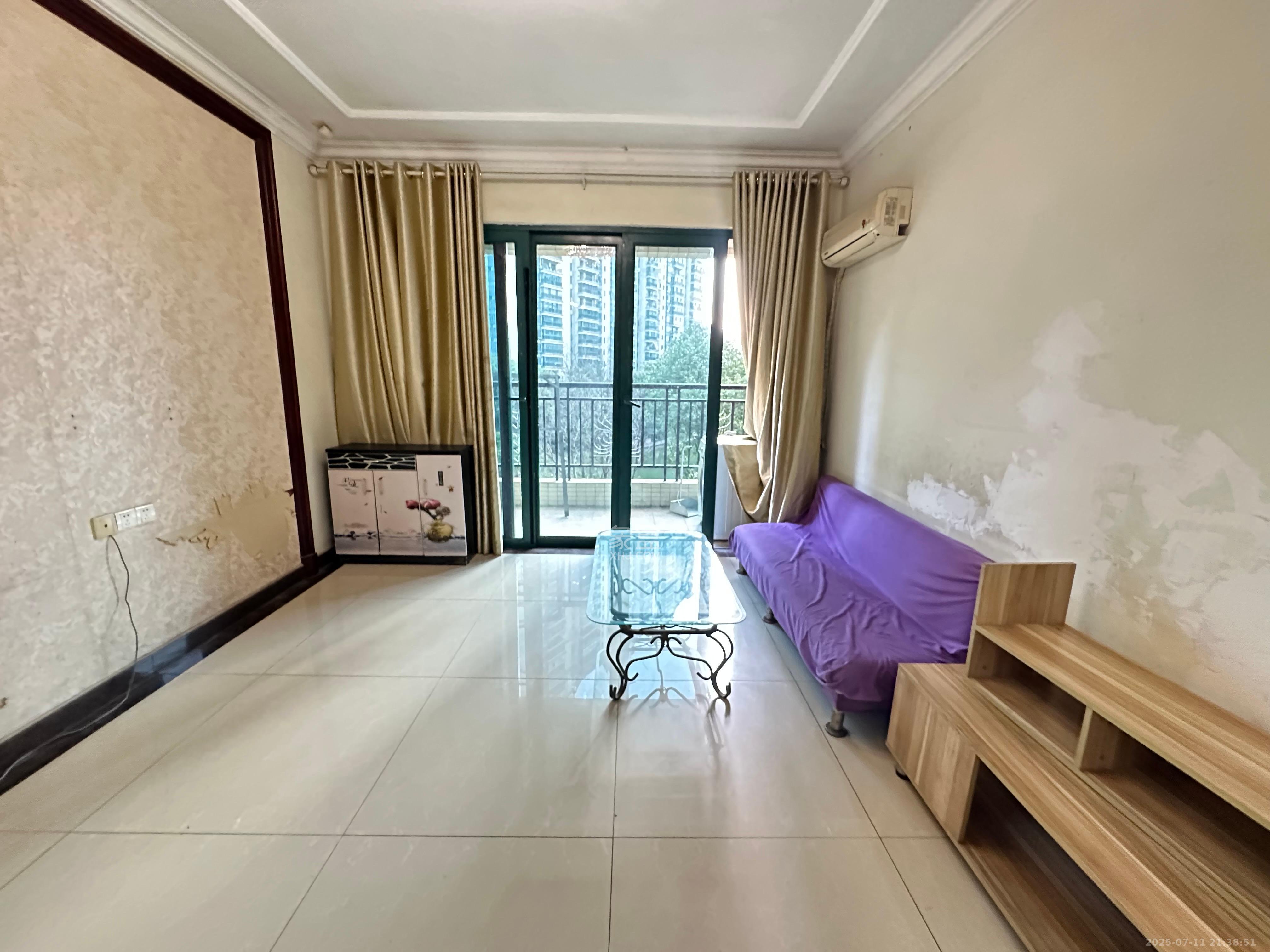 恒大绿洲 2室2厅1卫 1900.0元/月 恒大绿洲 2室2厅1卫 1900.0元/月室内图