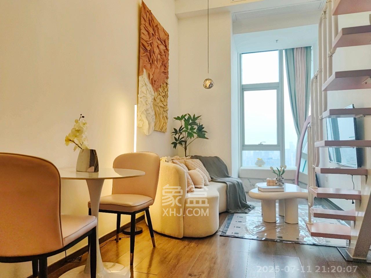 敬天广场 1室1厅1卫 3200.0元/月 敬天广场 1室1厅1卫 3200.0元/月室内图